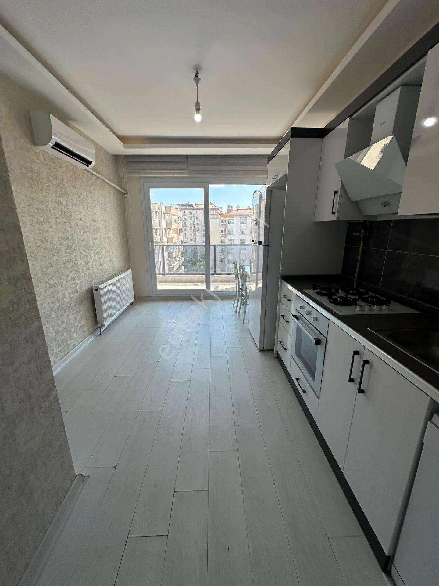 Rota Dan Kayalar Yapıda Eşyalı 2+1 Kiralık Lüks Daire - Görsel 6