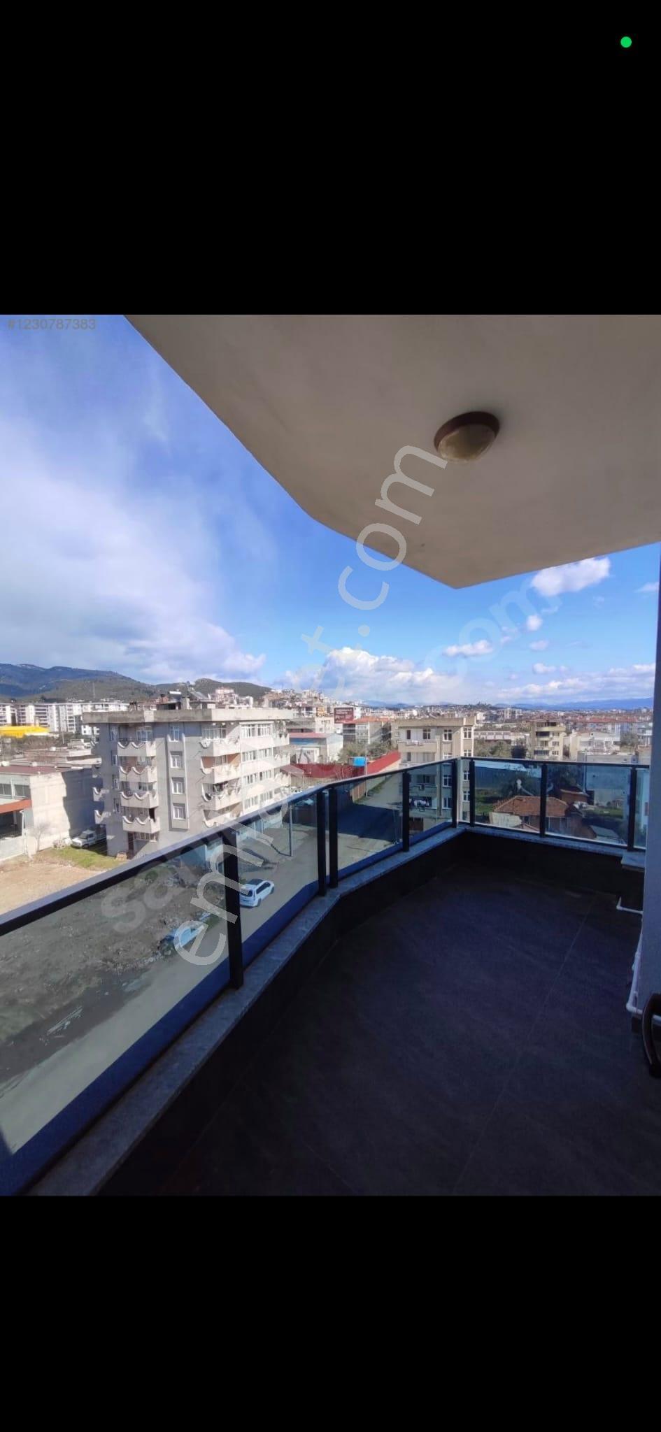 Edremit Kadıköy'de 3+1 Ebeveyn Banyolu Lüks Daire | 130 M2 - Görsel 3
