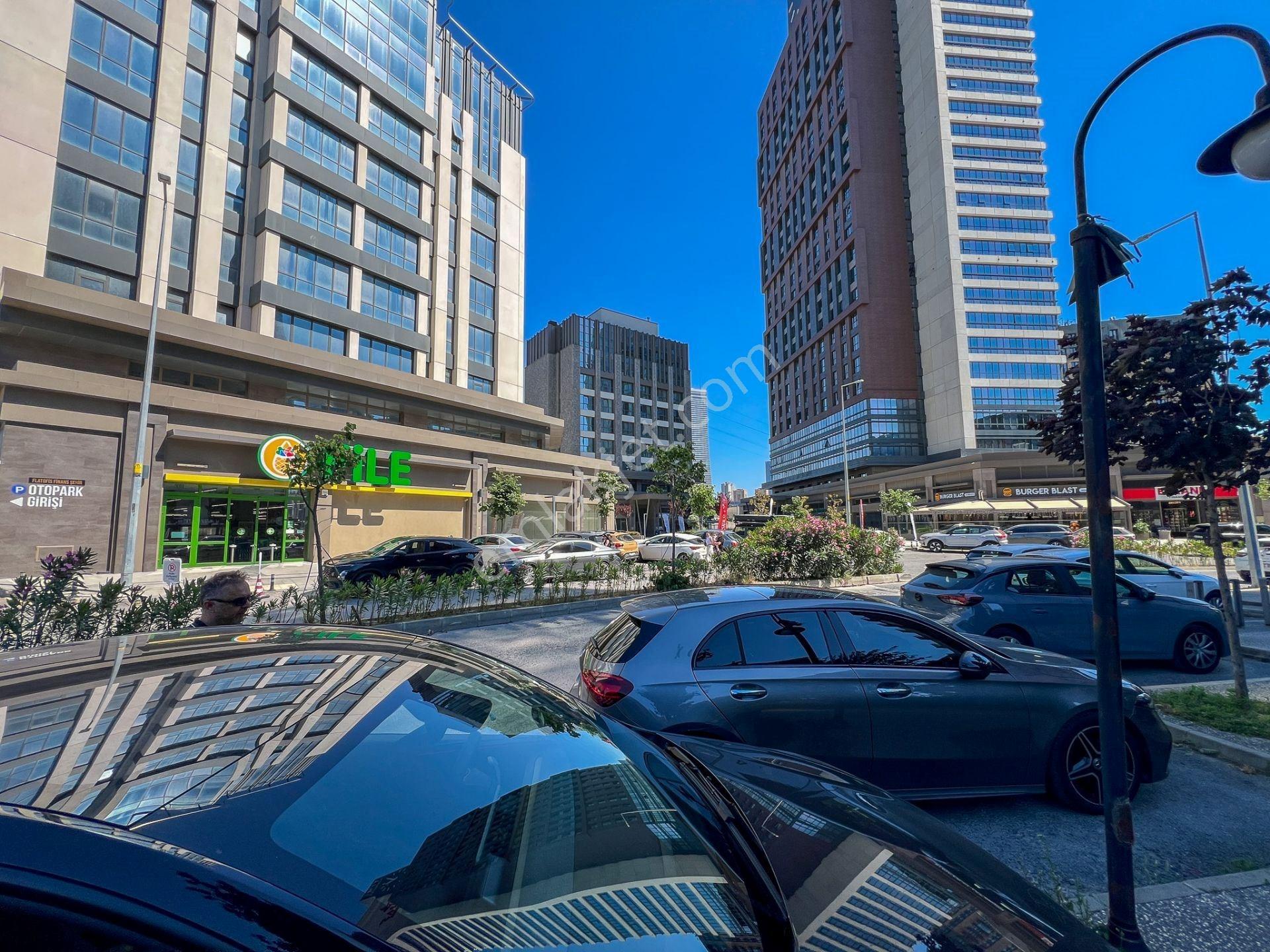Sinpaş Finans Şehir Cadde Üstü Kiralık 100 M2 Dükkan - Görsel 11