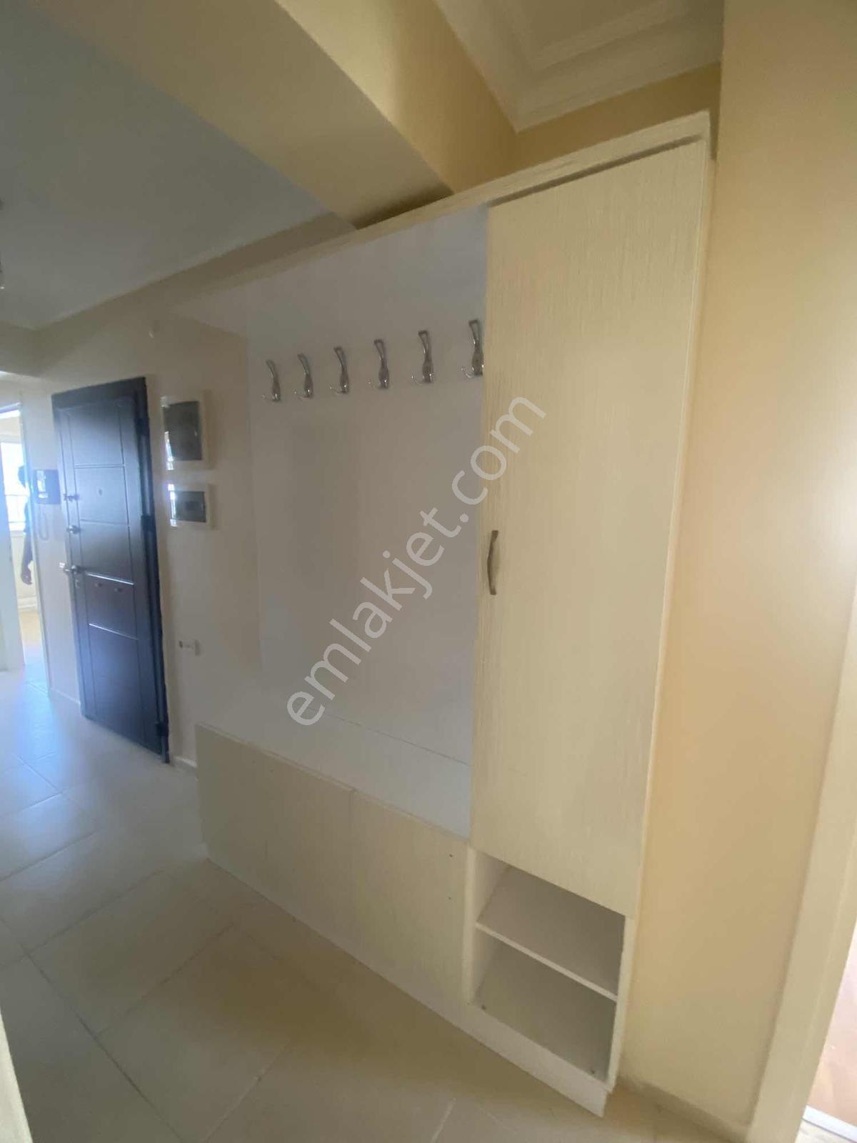 Aydın Girne Mahallesinde Kiralık 2+1 Daire - Görsel 12