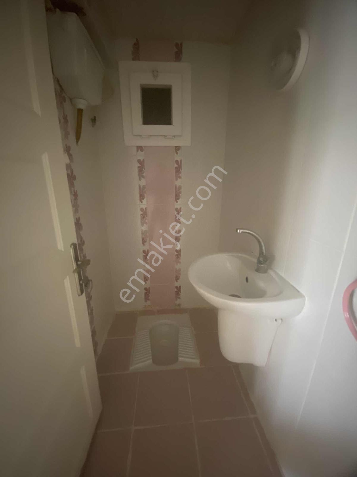 Aydın Girne Mahallesinde Kiralık 2+1 Daire - Görsel 18