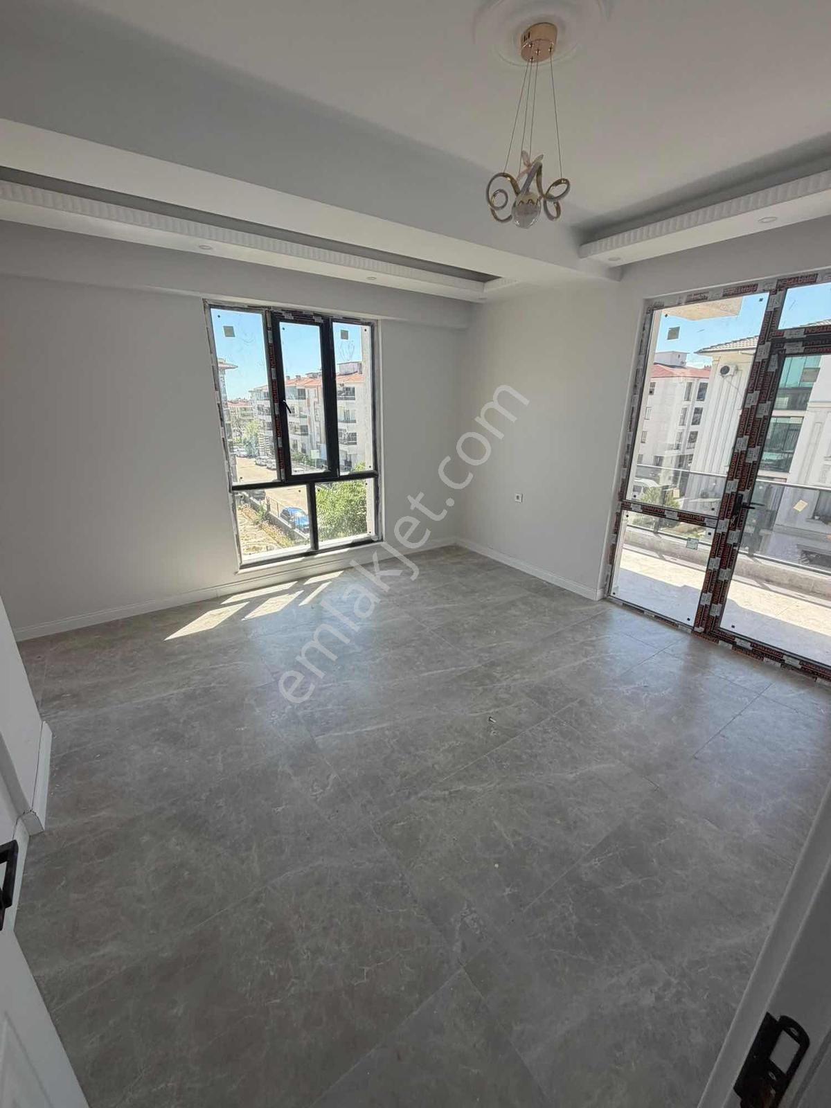 Rumeli Mah. Site İçerisin De 1+1 Ayrı Mutfak Daire - Görsel 8