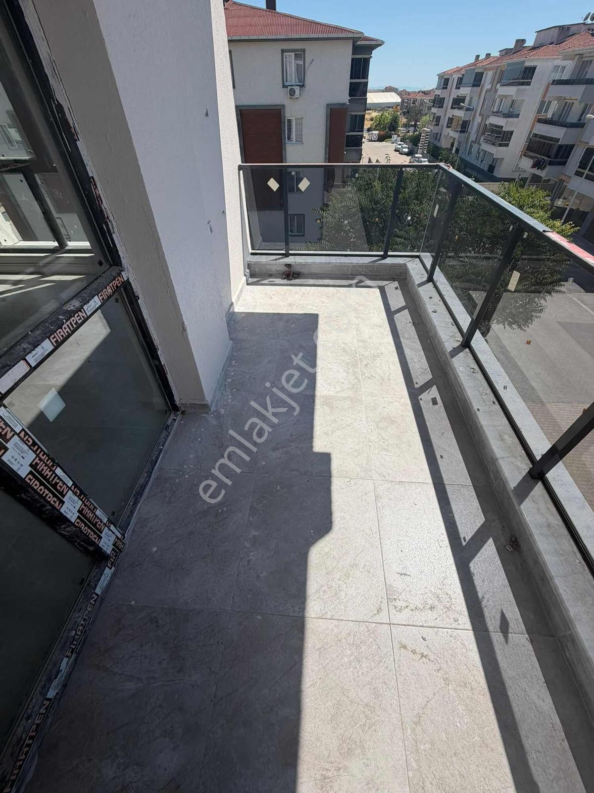 Rumeli Mah. Site İçerisin De 1+1 Ayrı Mutfak Daire - Görsel 5