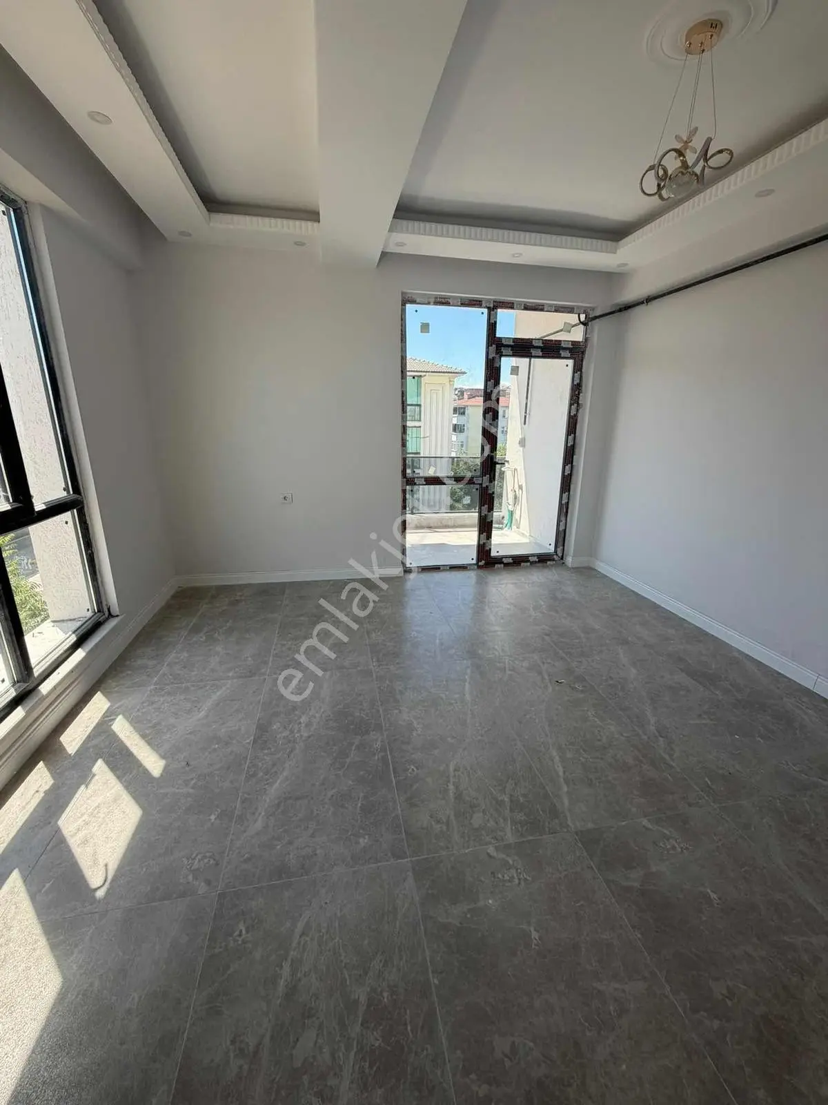 Rumeli Mah. Site İçerisin De 1+1 Ayrı Mutfak Daire - Görsel 9