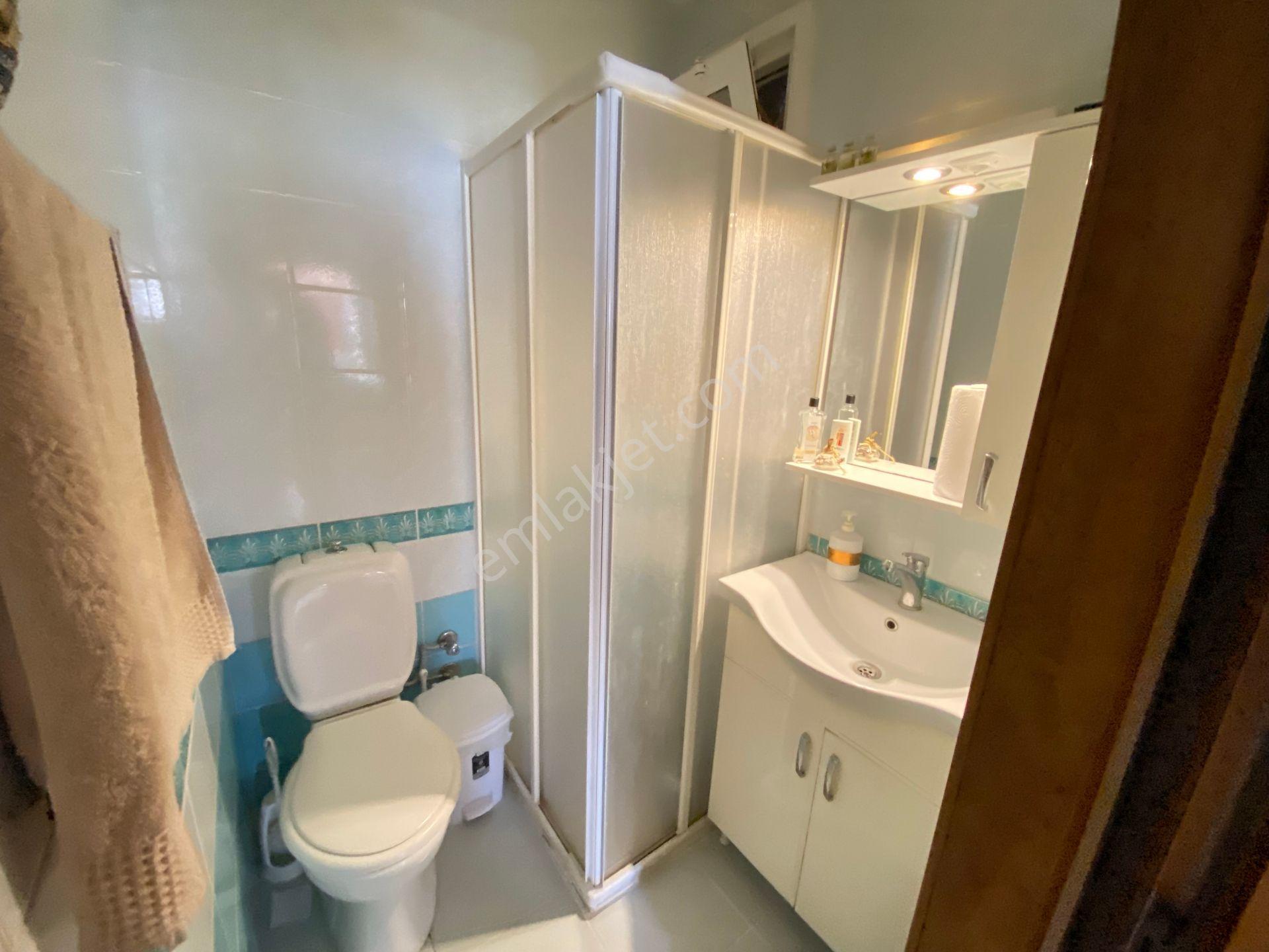 Seferihisar Erdem Tur Sitesi’nde Havuzlu Ve Güvenlikli Müstakil Konfor Satılık 3+1 Villa - Görsel 20