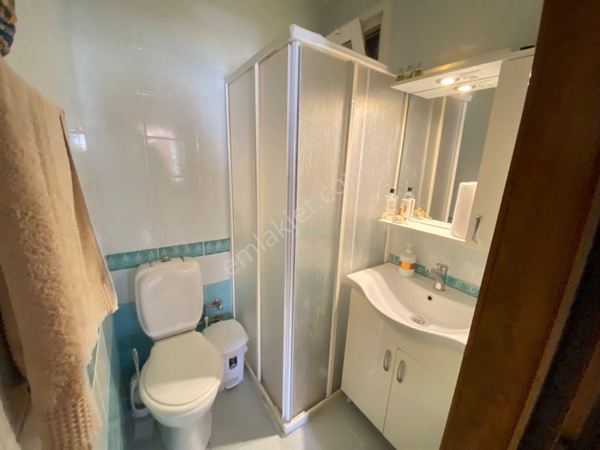 Seferihisar Erdem Tur Sitesi’nde Havuzlu Ve Güvenlikli Müstakil Konfor Satılık 3+1 Villa - Görsel 19