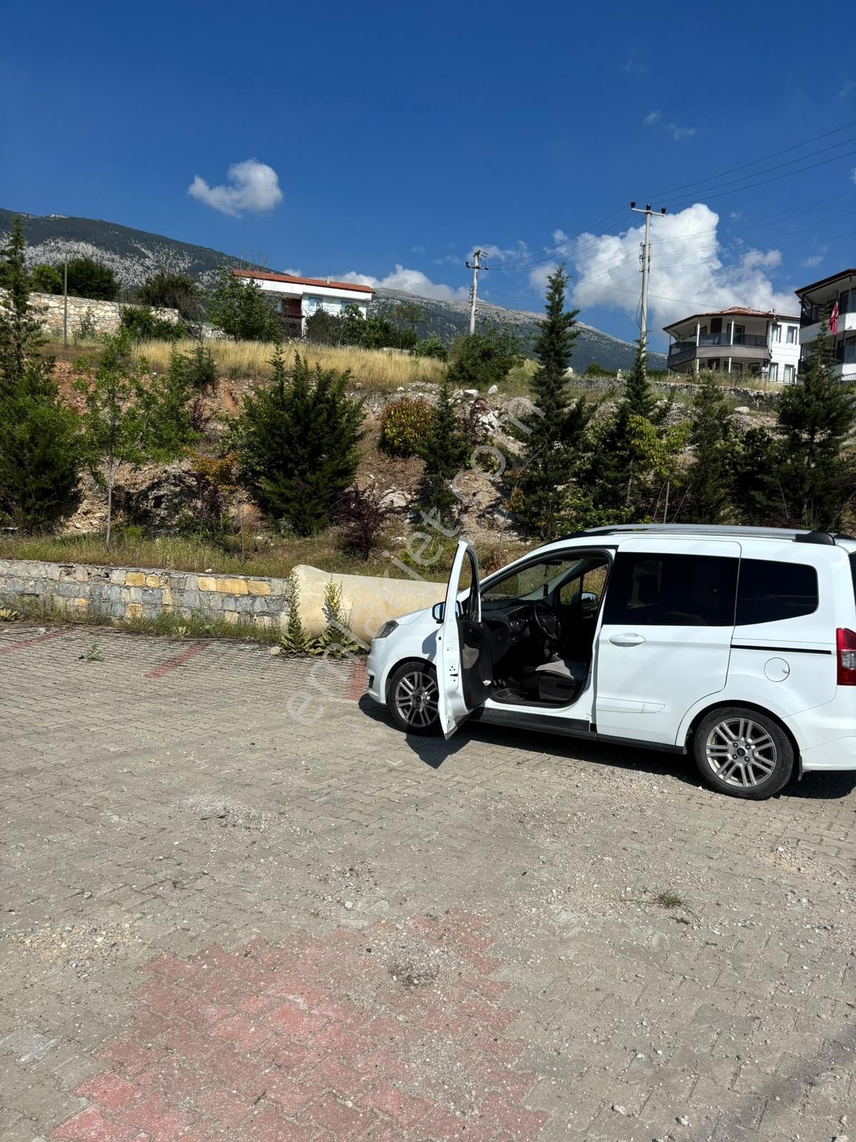 Kaan Emlaktan Ticari Ve Tercihli Alan Satılık Arsa - Görsel 2