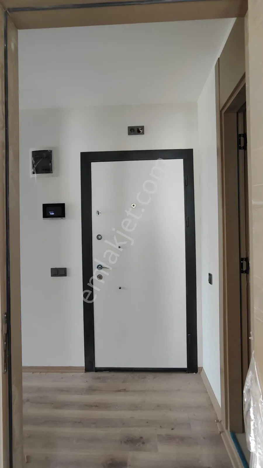 Thor'dan Kiralık Erdemli Arpaçbahşiş'te 1+1 Sıfır Daire - Görsel 3