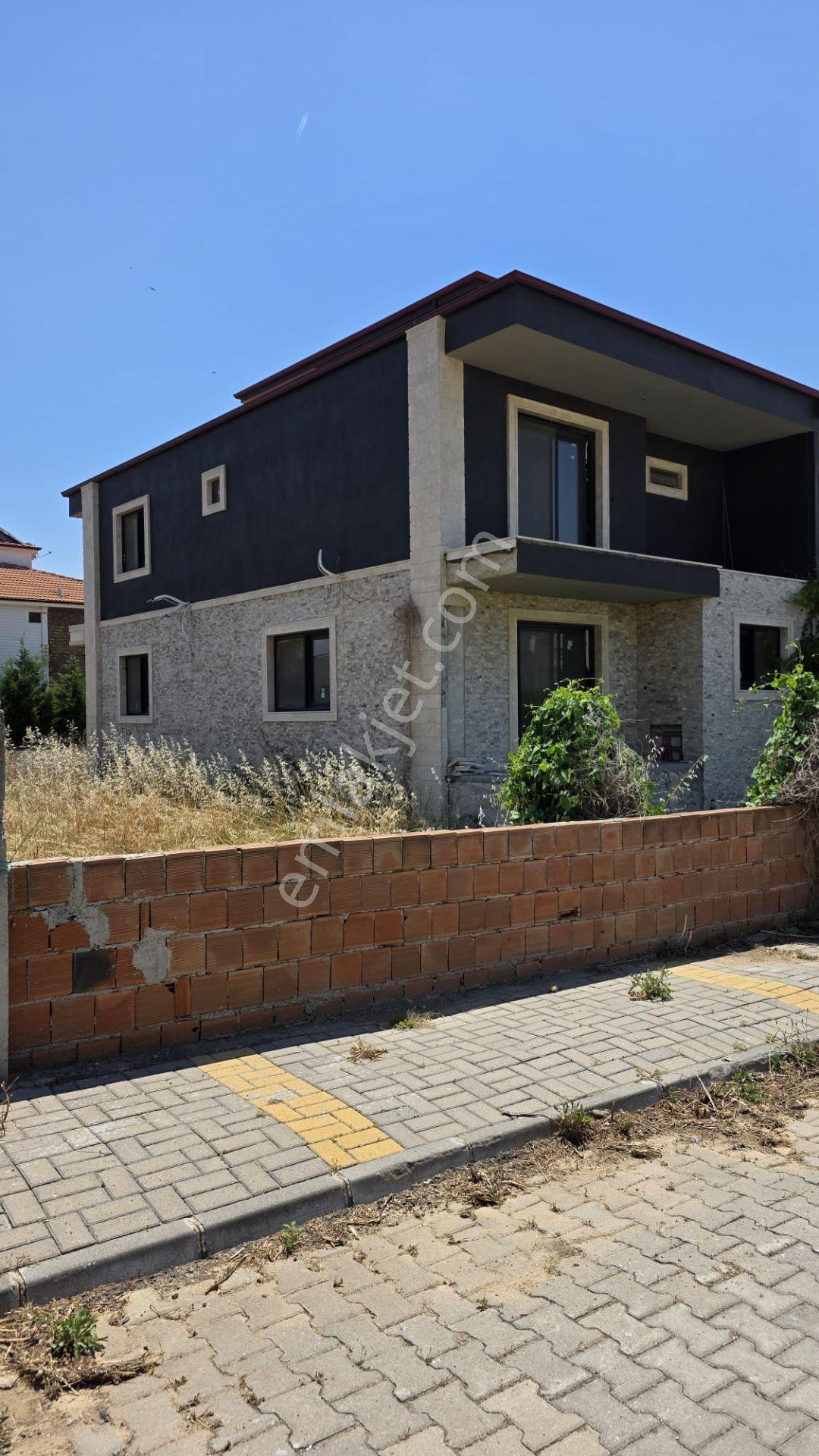 Nazilli Dallıca'da Satılık Sıfır 4+1 Villa