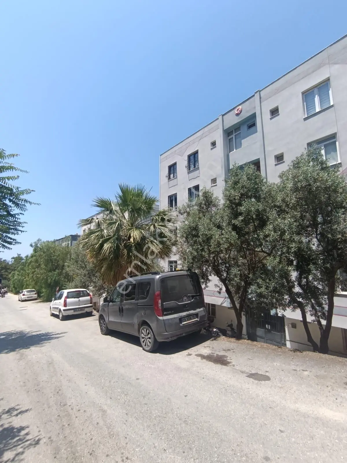 Kuşadası Kadınlar Plajına Yakın Satılık 2+1 Daire - Görsel 3