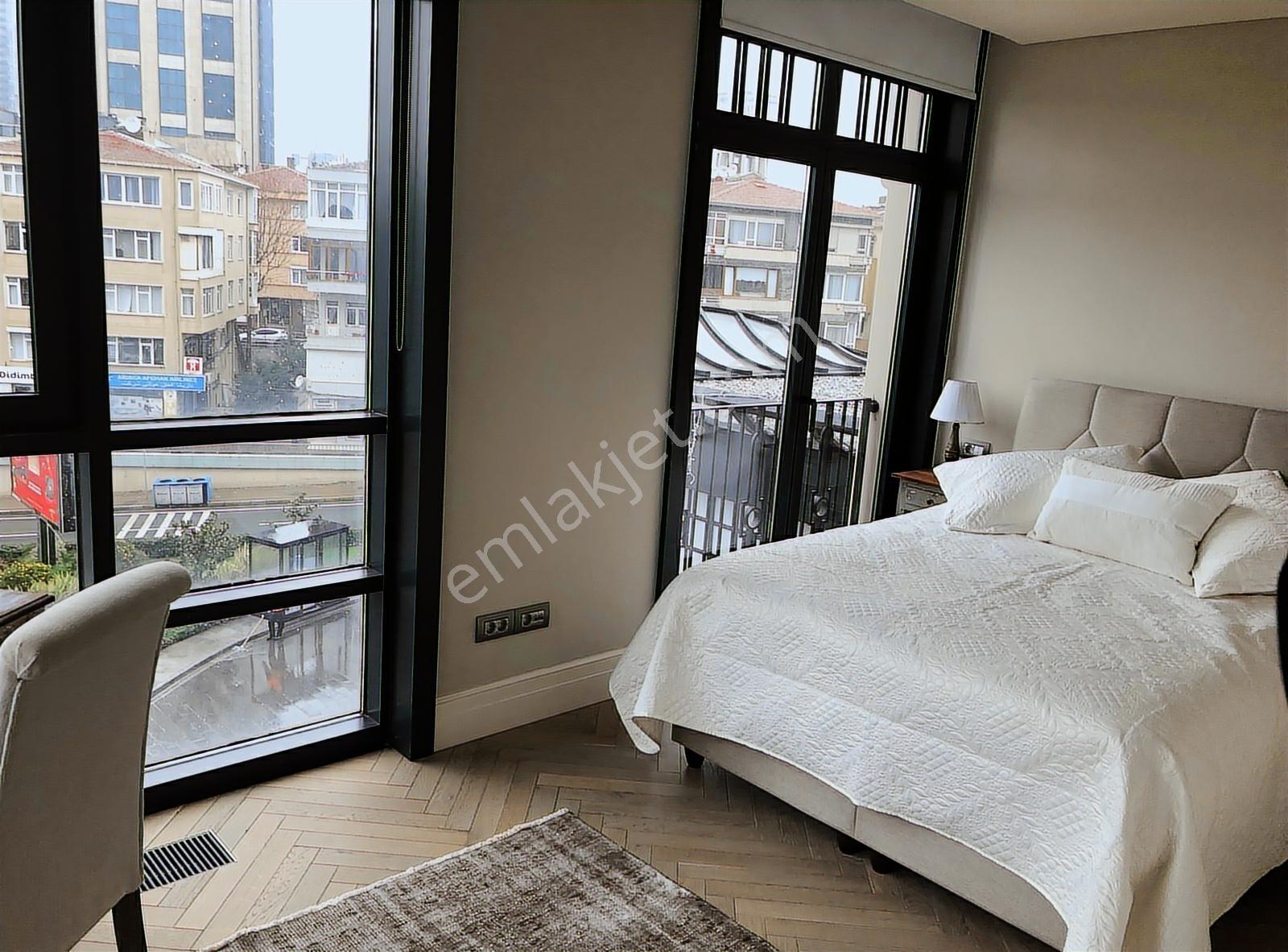 Nisbetiye On 2+1 Kiralık Sıfır Eşyalı Şehir Manzaralı Nisbetiye - Görsel 9