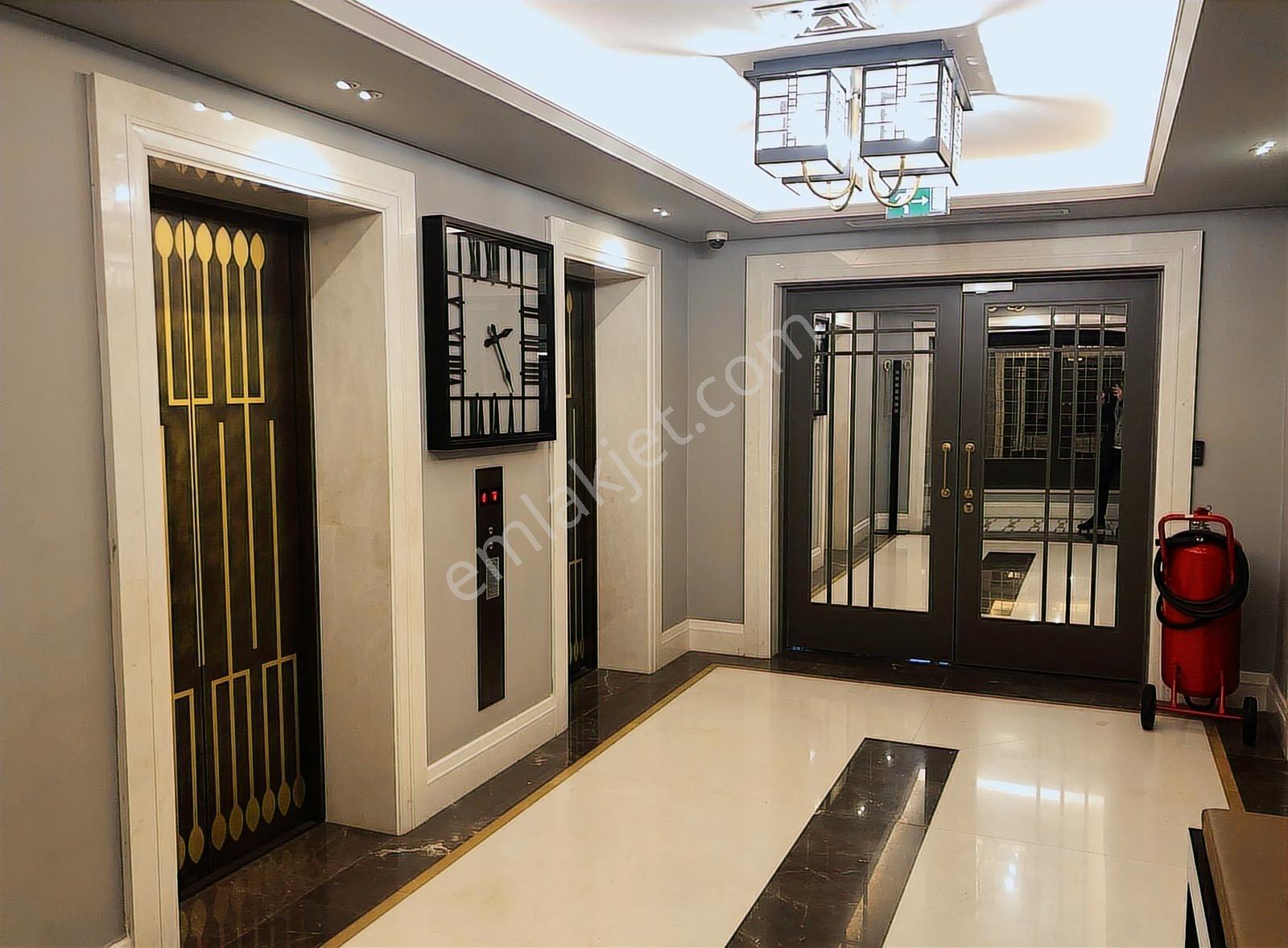 Nisbetiye On 2+1 Kiralık Sıfır Eşyalı Şehir Manzaralı Nisbetiye - Görsel 14