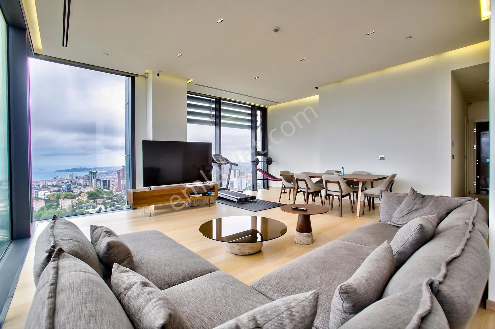 Çiftçi Towers Satılık C Tipi 3+1 Yüksek Kat Boğaz Manzaralı