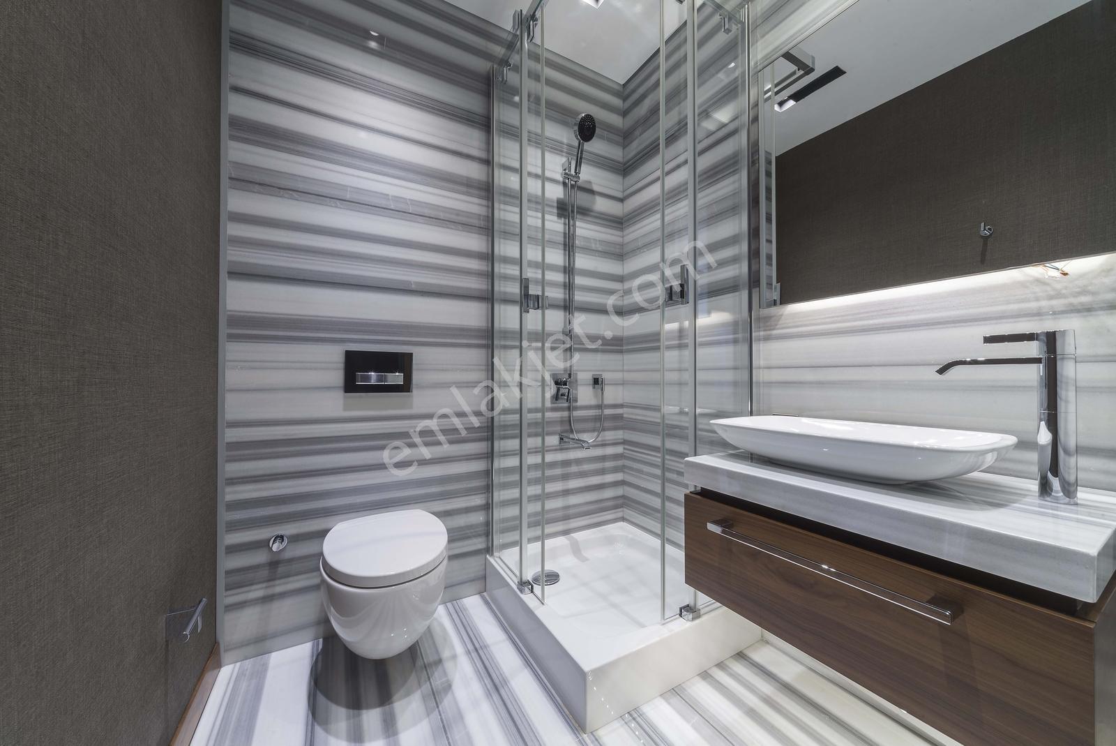 Zorlu Center Da 300 M2 Yüksek Kat Boğaz Manzaralı 4+1 Satılık - Görsel 14