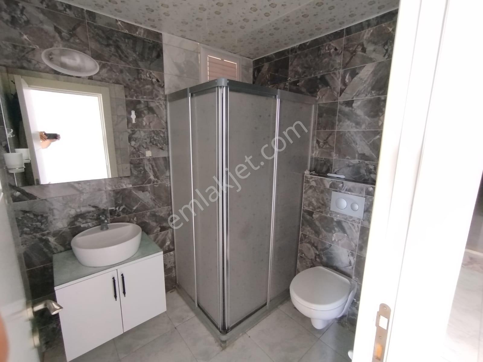 Erdemli Arpaç'ta Deniz Manzaralı, Havuzlu 2+1 Kiralık Daire - Görsel 15