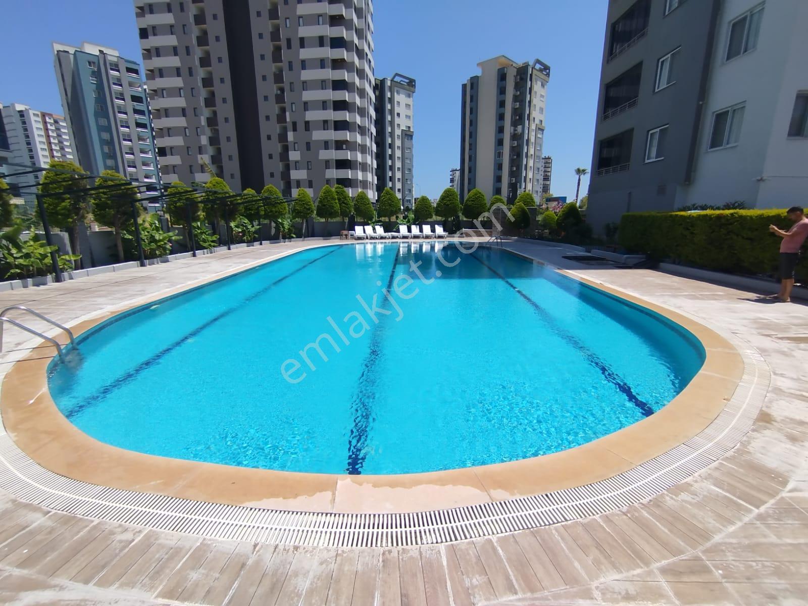 Erdemli Arpaç'ta Deniz Manzaralı, Havuzlu 2+1 Kiralık Daire - Görsel 23