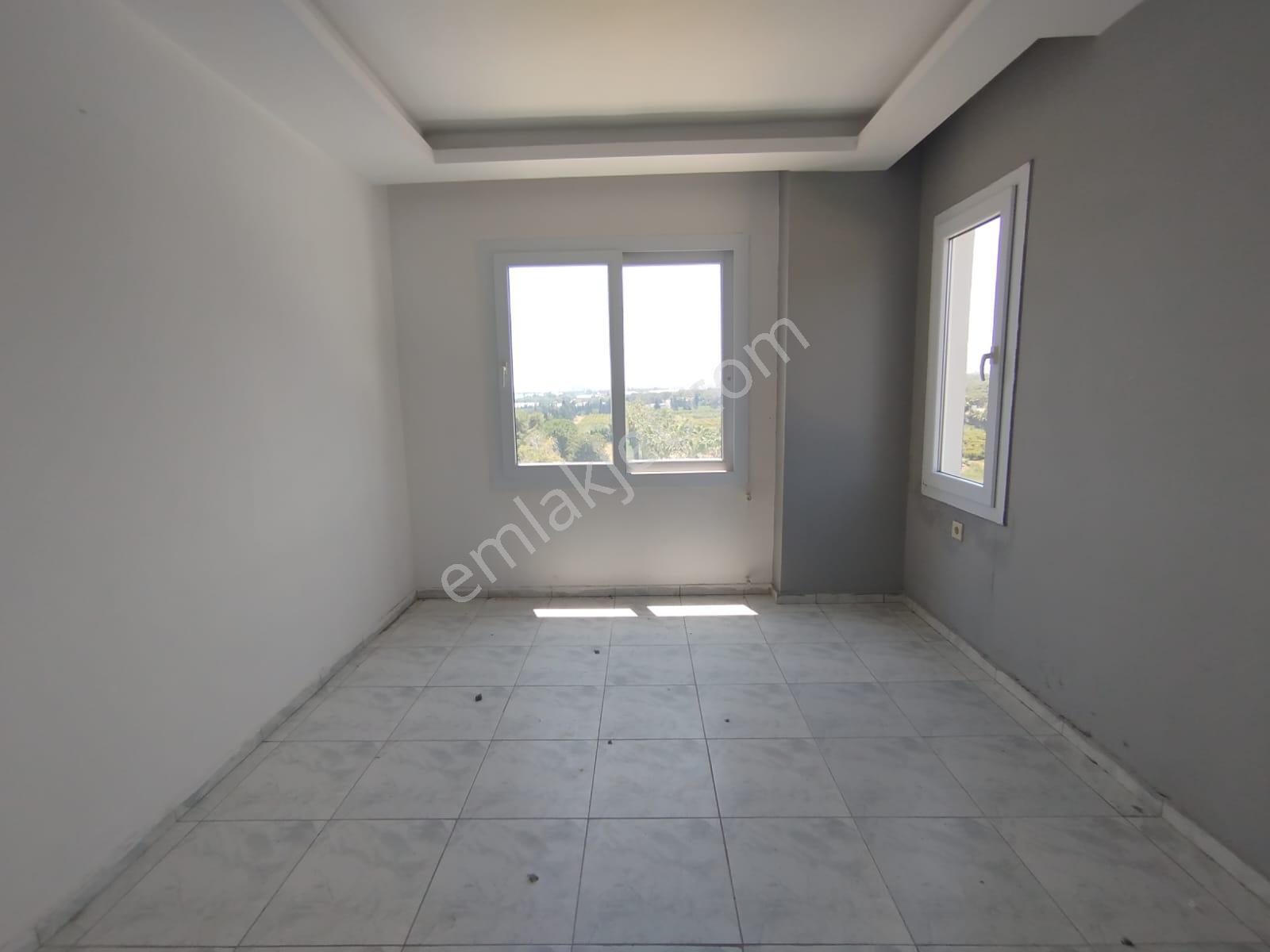 Erdemli Arpaç'ta Deniz Manzaralı, Havuzlu 2+1 Kiralık Daire - Görsel 12