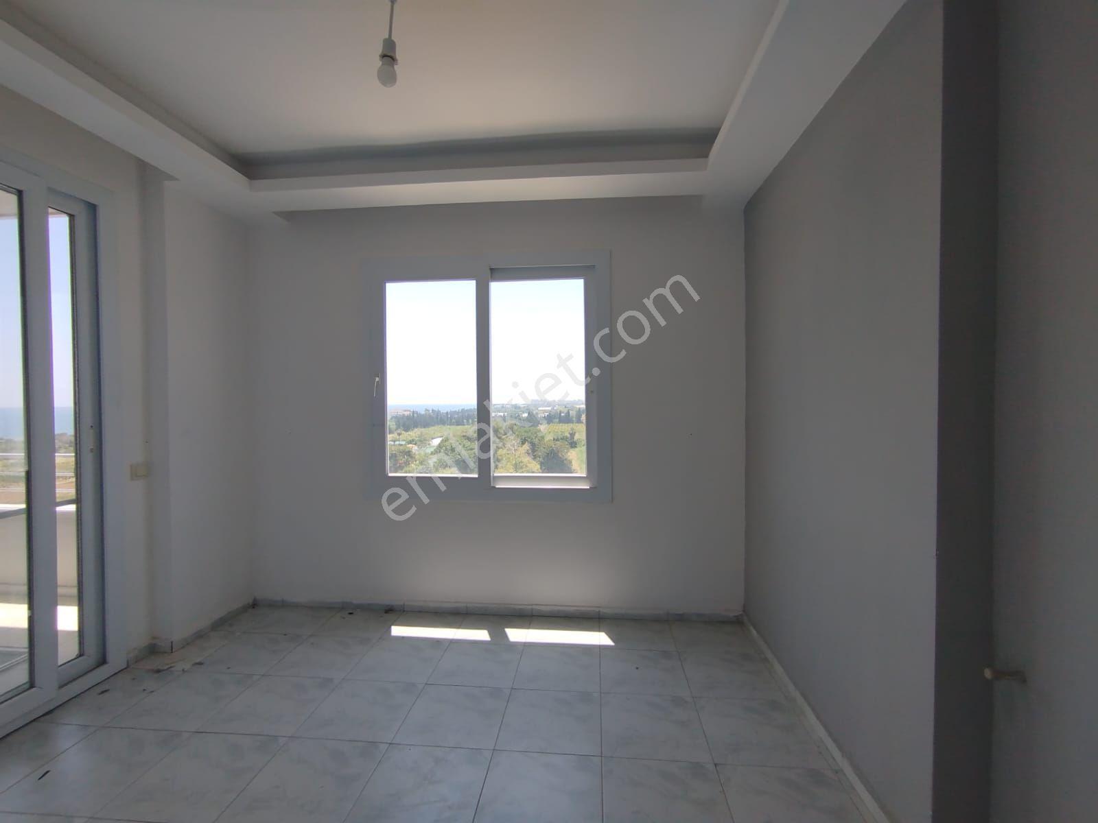 Erdemli Arpaç'ta Deniz Manzaralı, Havuzlu 2+1 Kiralık Daire - Görsel 11