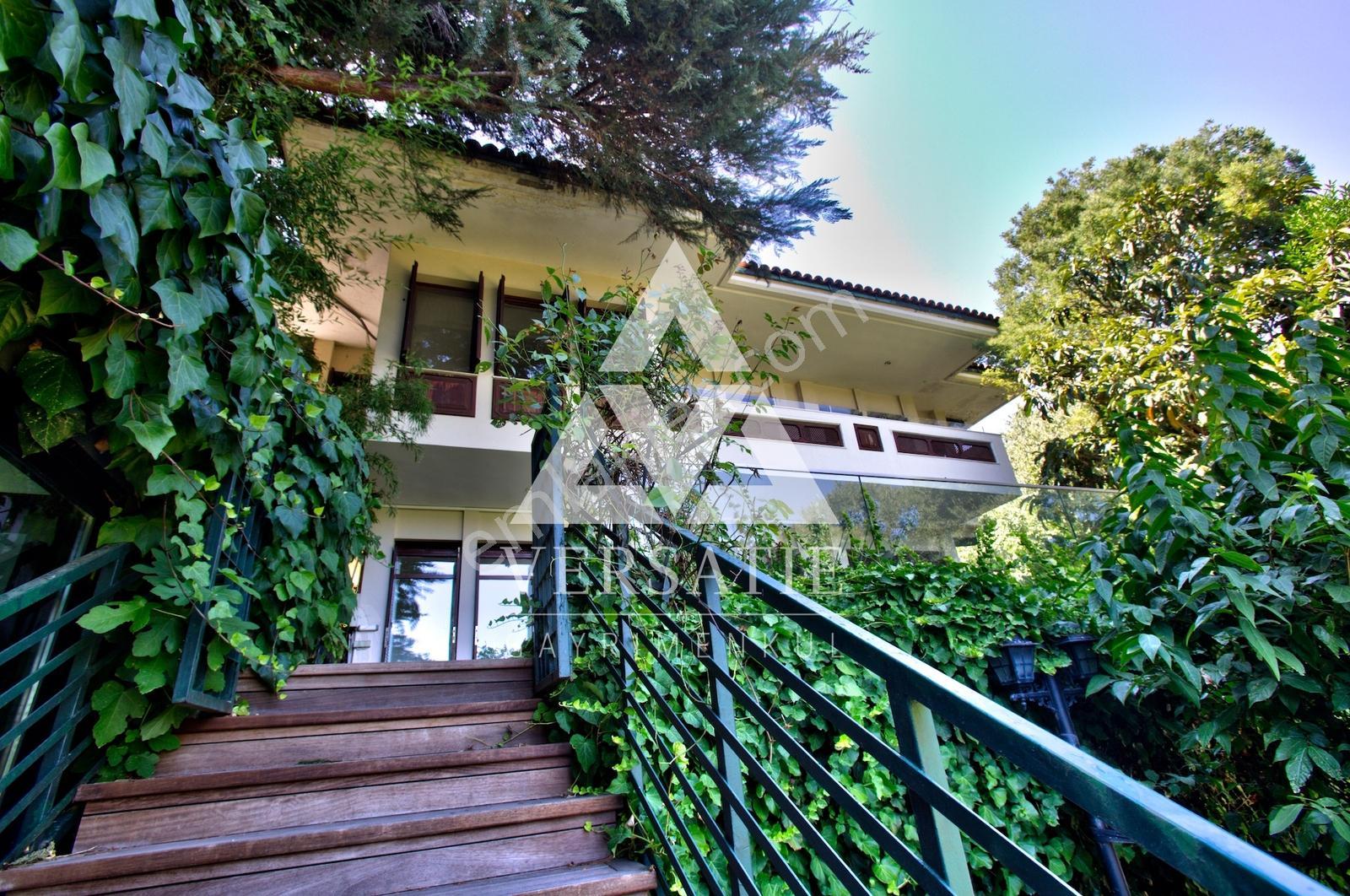 Arnavutköy 'de Site İçinde Muhteşem Satılık Villa - Görsel 29