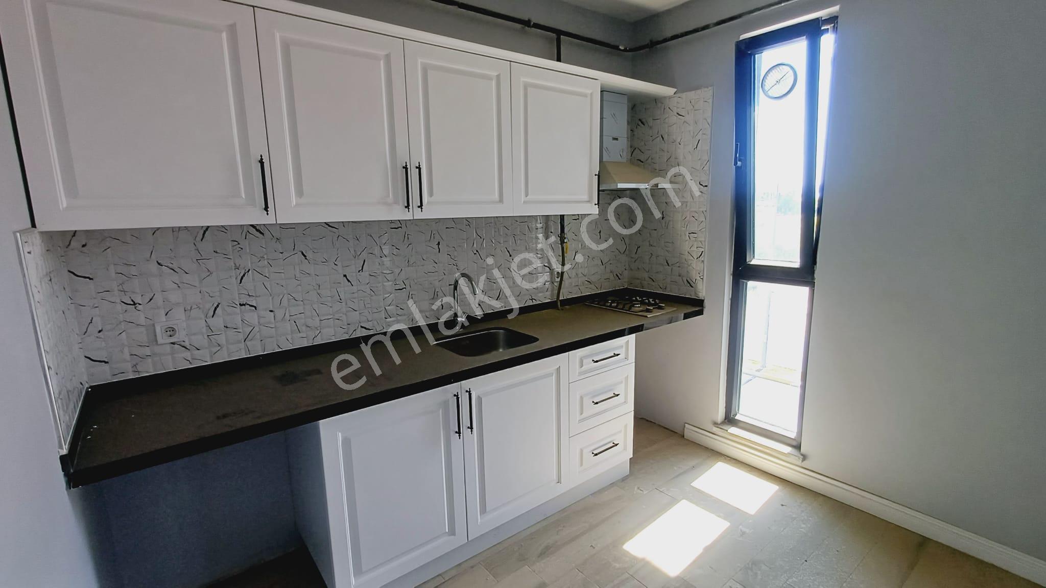 Delux'den Tekirdağ Süleymanpaşa Atatürk Mah 1+1 Kiralık Daire - Görsel 6