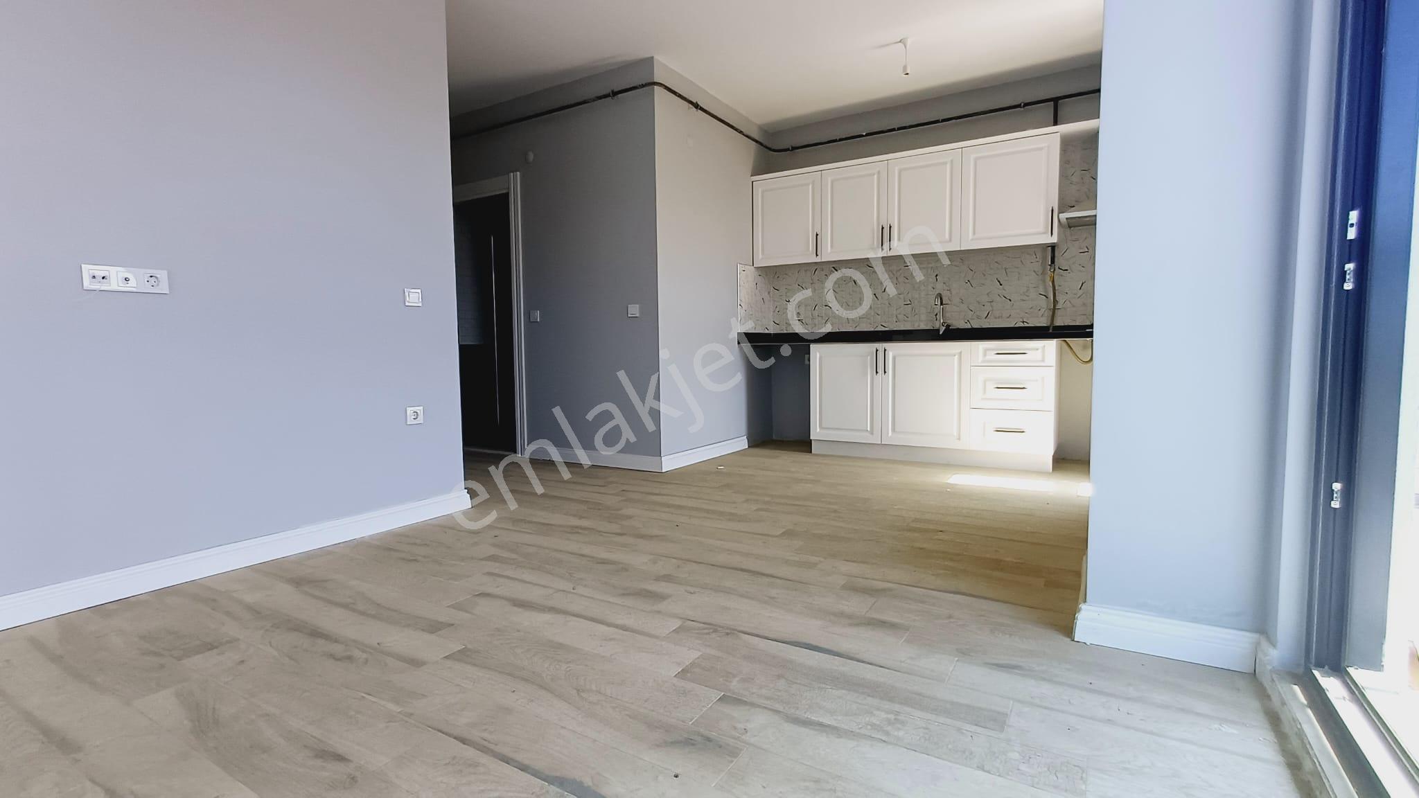 Delux'den Tekirdağ Süleymanpaşa Atatürk Mah 1+1 Kiralık Daire - Görsel 4