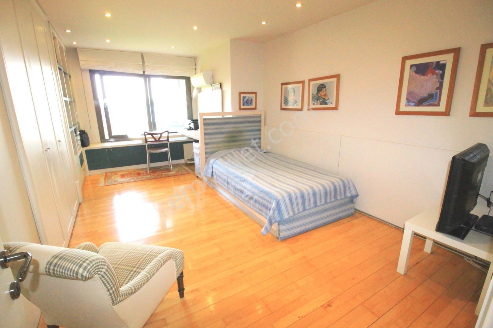 Kurucesme Harika Konumda Satılık Boğaz Manzaralı Müstakil Villa - Görsel 17