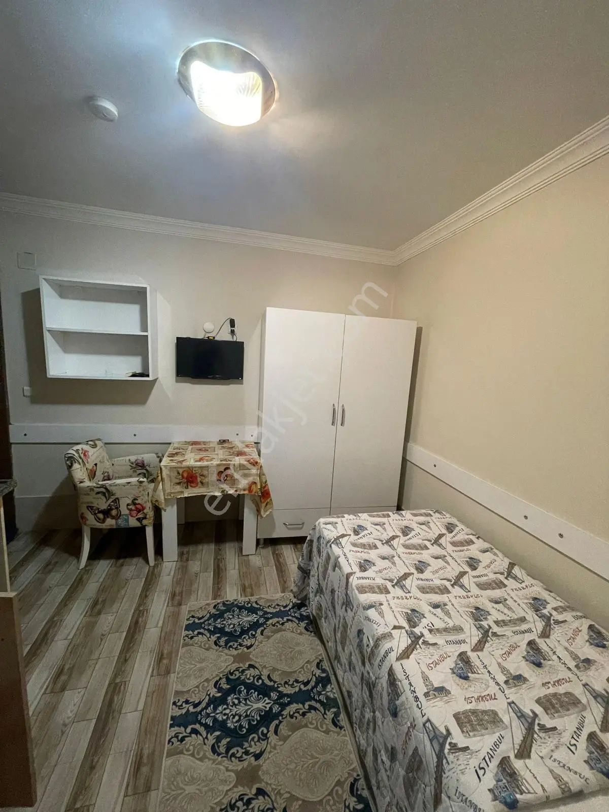 Adana Çukurova Mahfesığmazda 1+0 Bodrum Katta Kiralık Eşyalı Fırsat Daire - Görsel 4