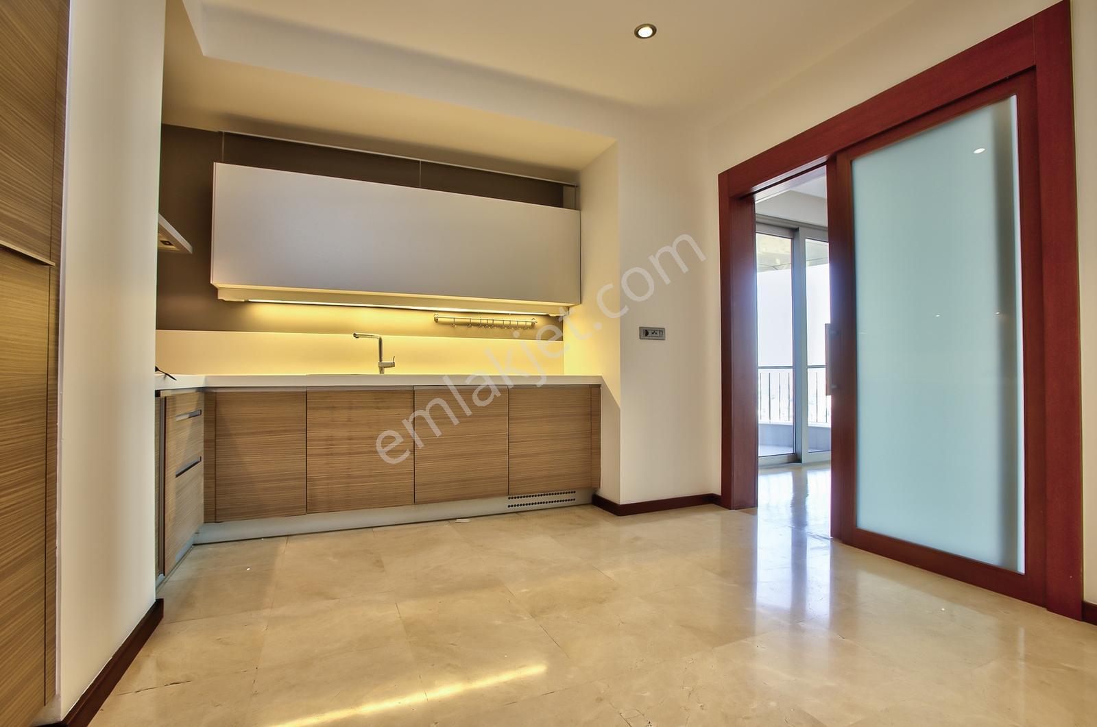Zorlu Center Yanı Bellevue Residence Satılık 4+1 Daire - Görsel 12
