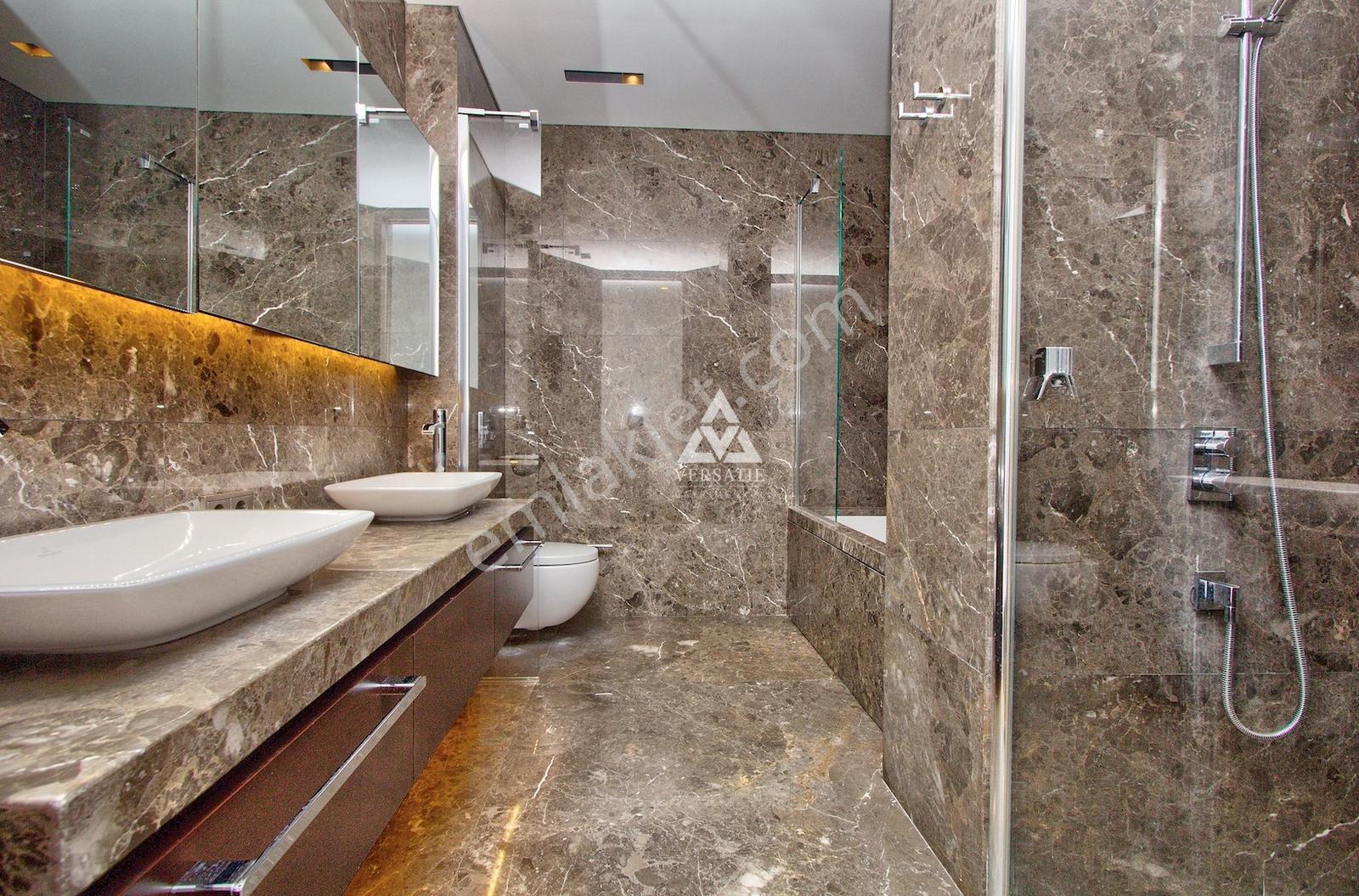 Zorlu Center R3 Kule'de Satılık 220 M2 Boğaz Manzaralı Daire - Görsel 2