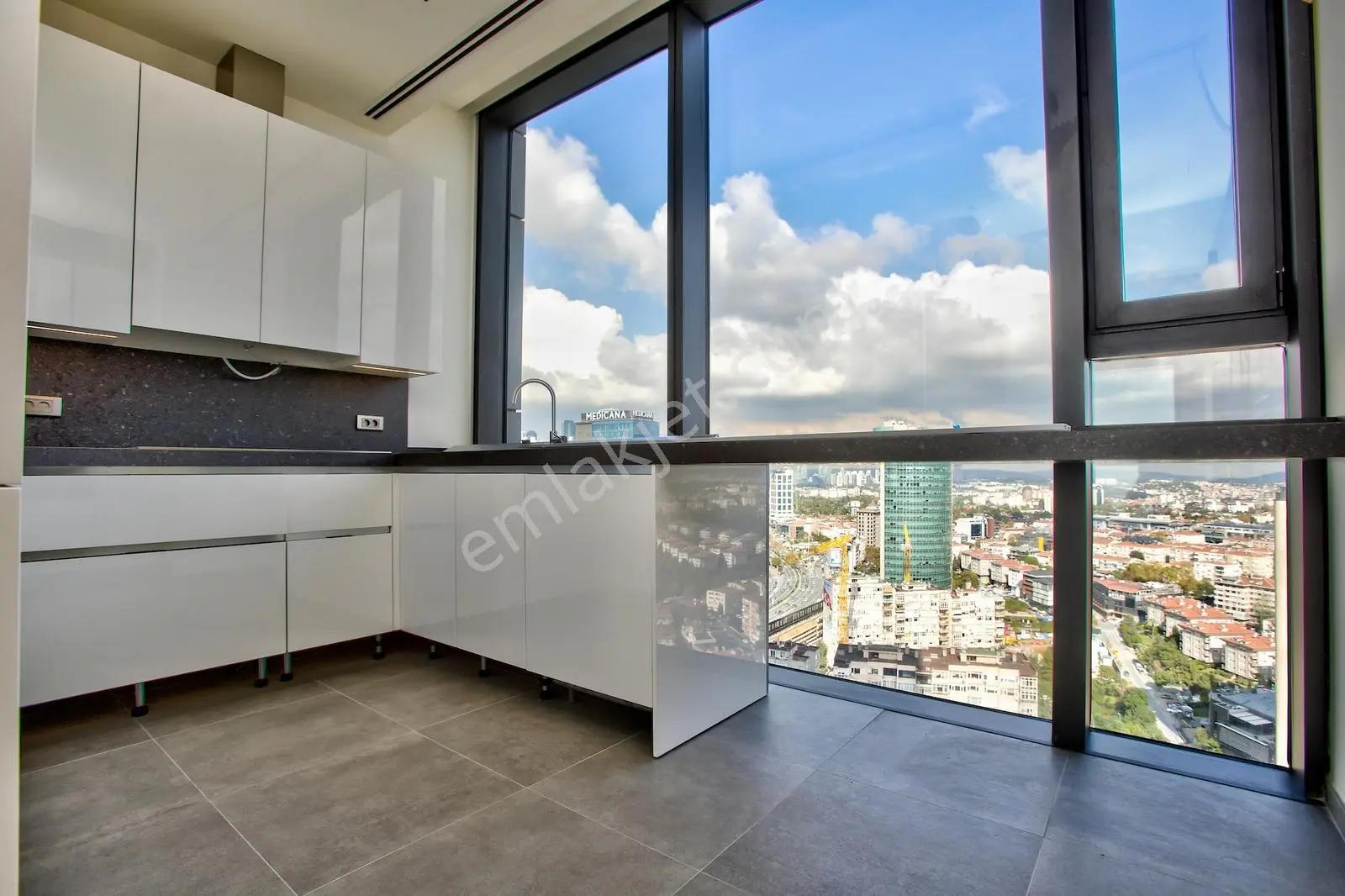 Çiftçi Towers 'ta Muhteşem Fiyata Boğaz Manzaralı 4,5+1 - Görsel 21