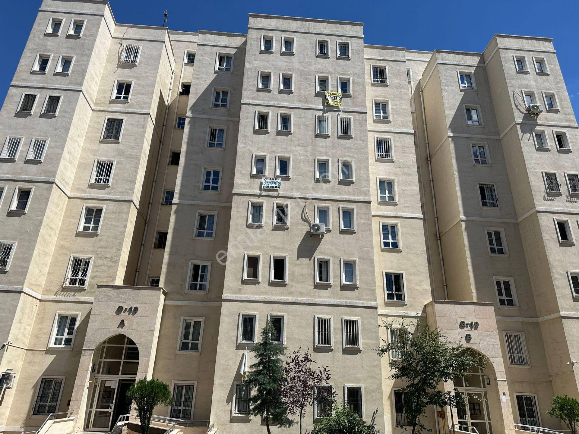 Akev Gayrimenkul'den Seyrantepe Toki Fg 2+1 Arakat Daire