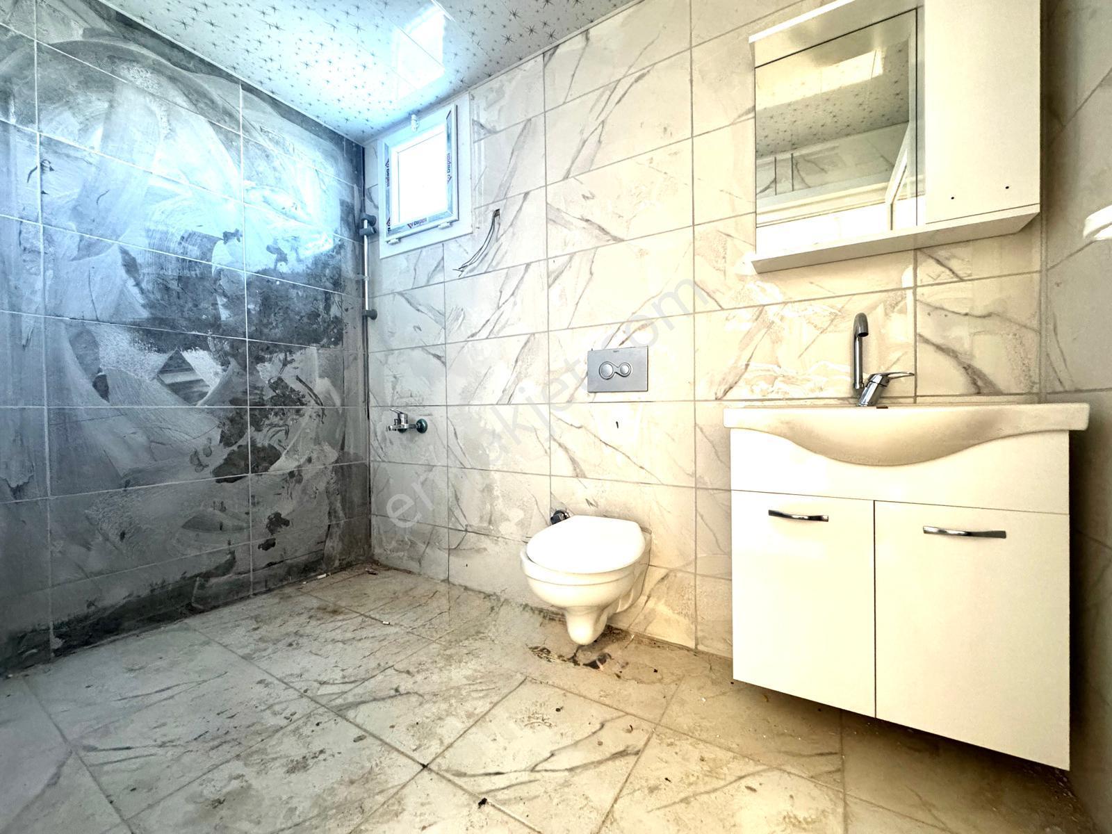 King'den Tarihi Roma Su Kemeri Manzaralı Şirin 1+1 Eşyasız Kiralık Daire - Görsel 15