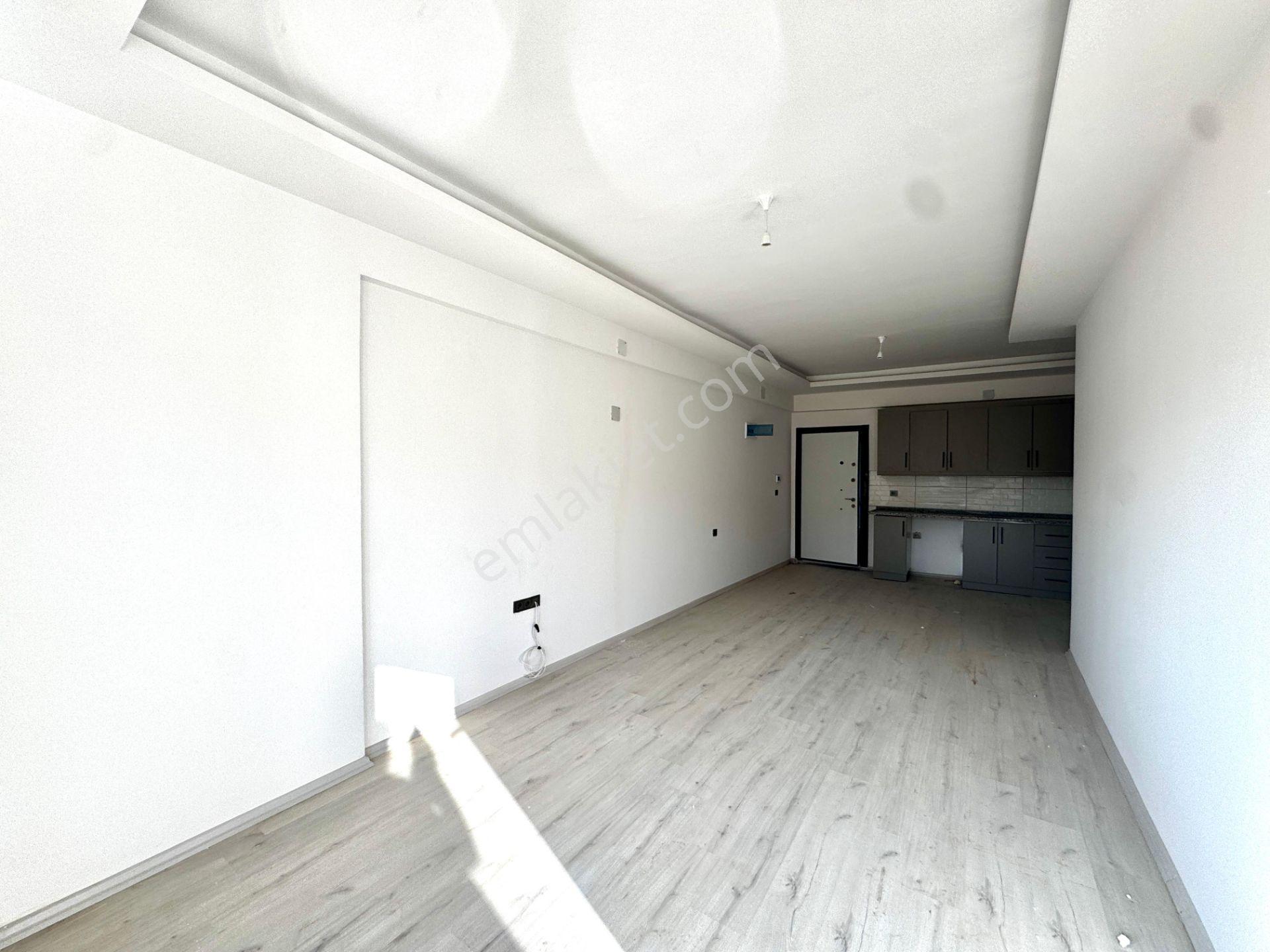 King'den Tarihi Roma Su Kemeri Manzaralı Şirin 1+1 Eşyasız Kiralık Daire - Görsel 6