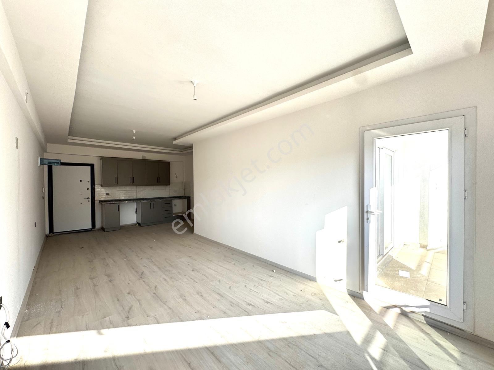 King'den Tarihi Roma Su Kemeri Manzaralı Şirin 1+1 Eşyasız Kiralık Daire - Görsel 7