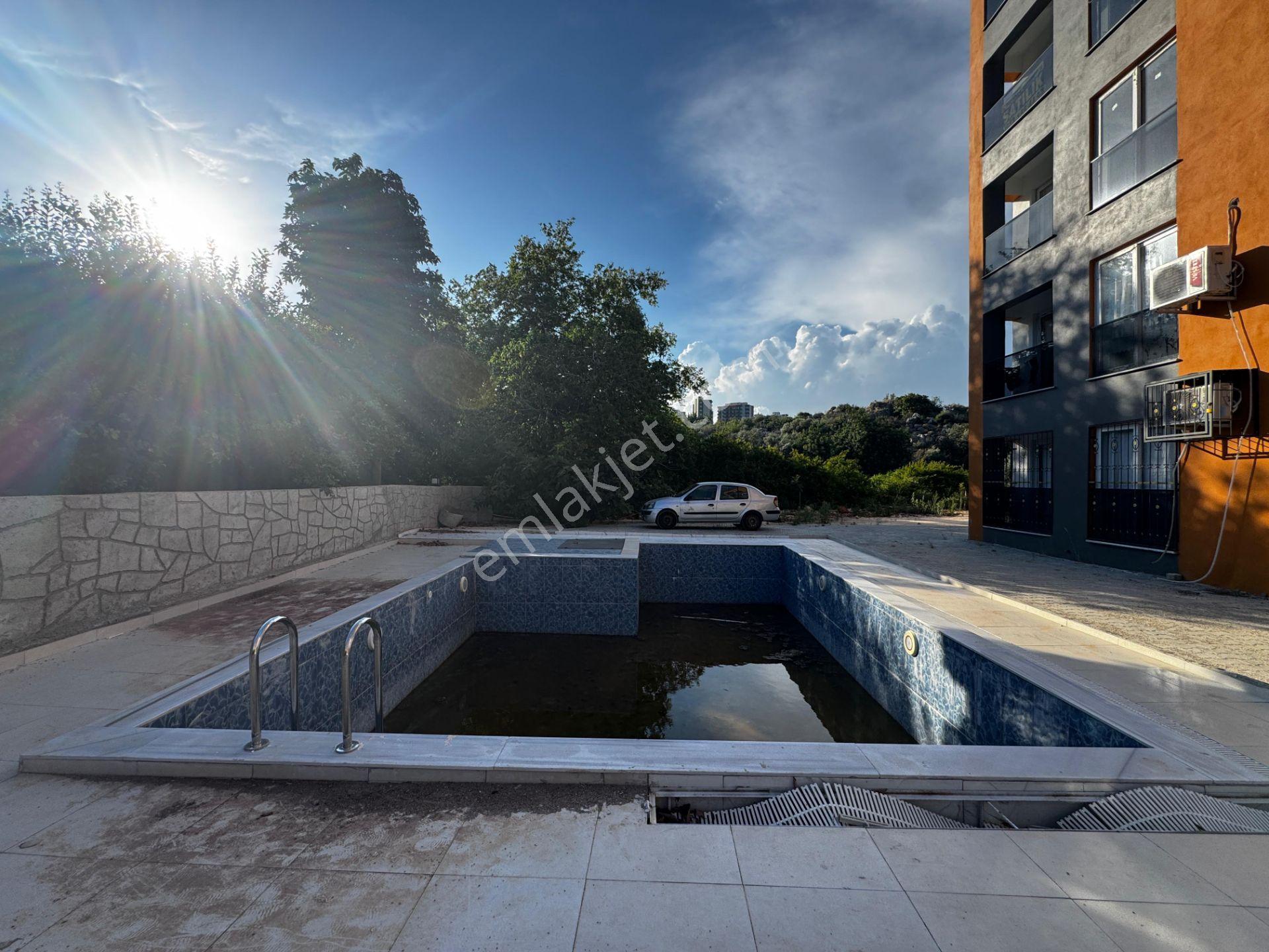 King'den Tarihi Roma Su Kemeri Manzaralı Şirin 1+1 Eşyasız Kiralık Daire - Görsel 19