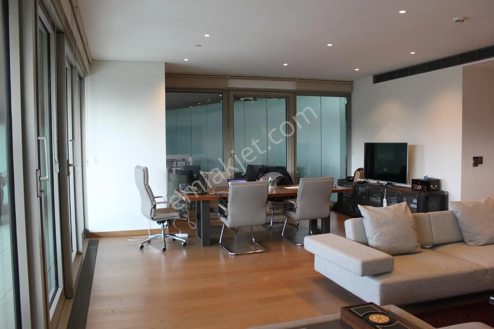 Versatıe Den Zorlu Center Kıralık 200 M2 Ofıs Teras Evlerde - Görsel 2