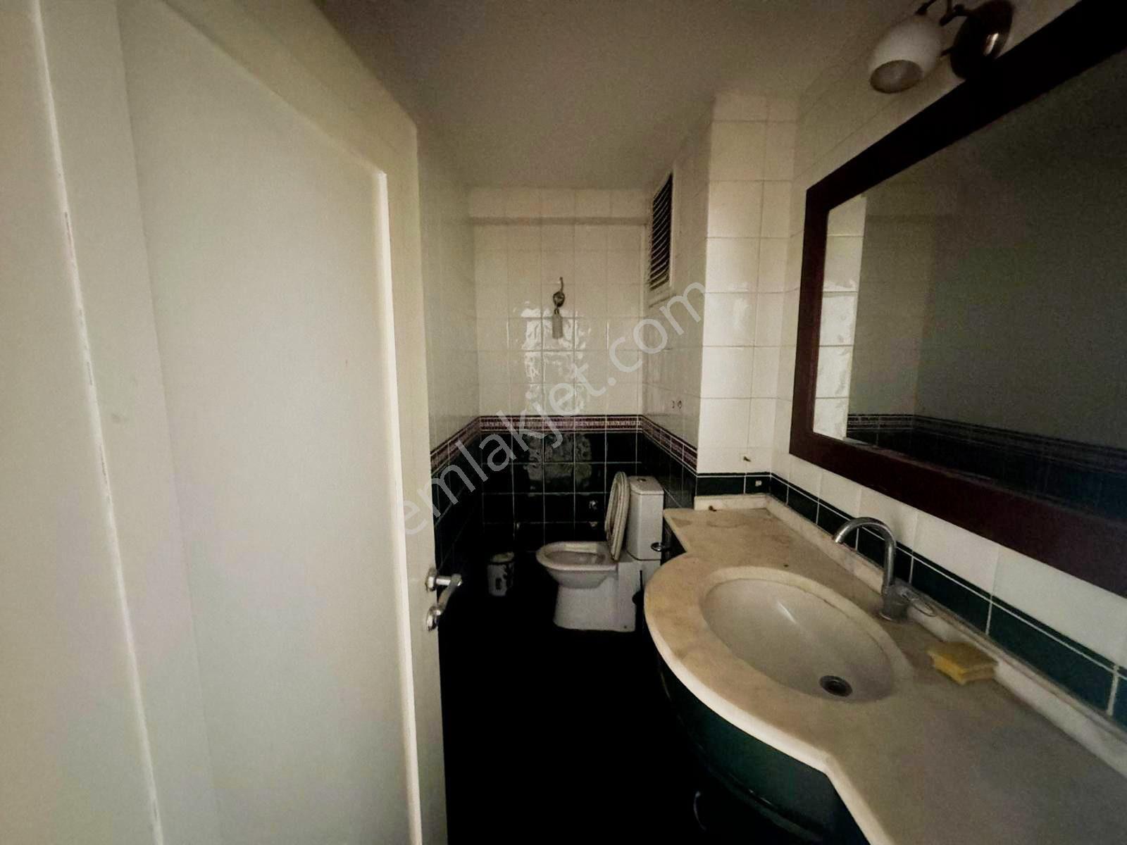 Akdeniz İstiklal Cad. İş Merkezinde Satılık 4+1 Ofis Büro - Görsel 26