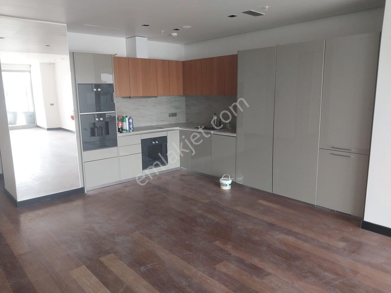 Zorlu Center Teras Evler Kıralık 160 M2 Lüks Ofıs 2 Bolum - Görsel 5