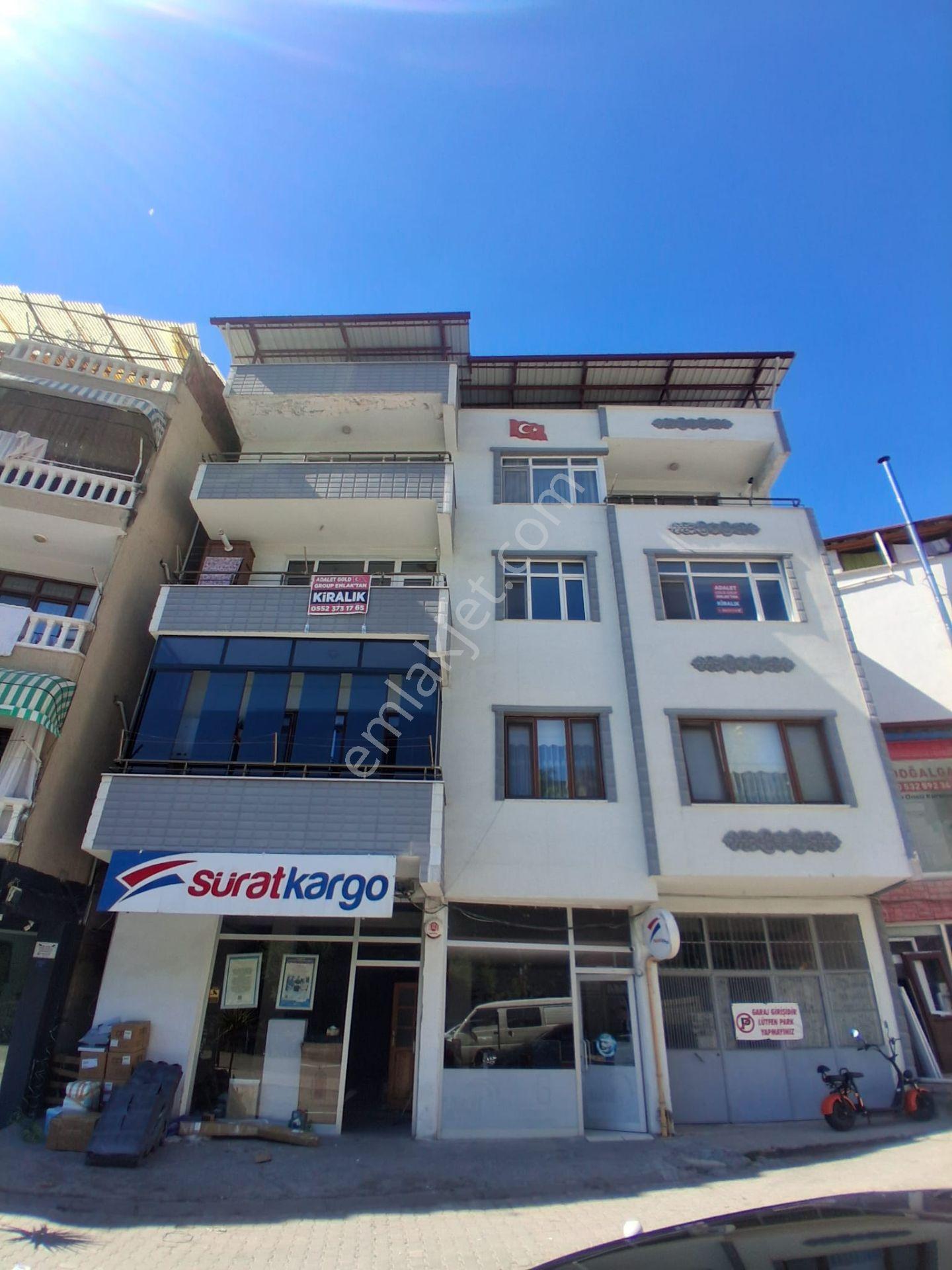 Adalet Gold Group Emlak'tan Bengiler Mahallesi'nde Merkezin Göbeğinde Kiralık 2+1 Daire - Görsel 3
