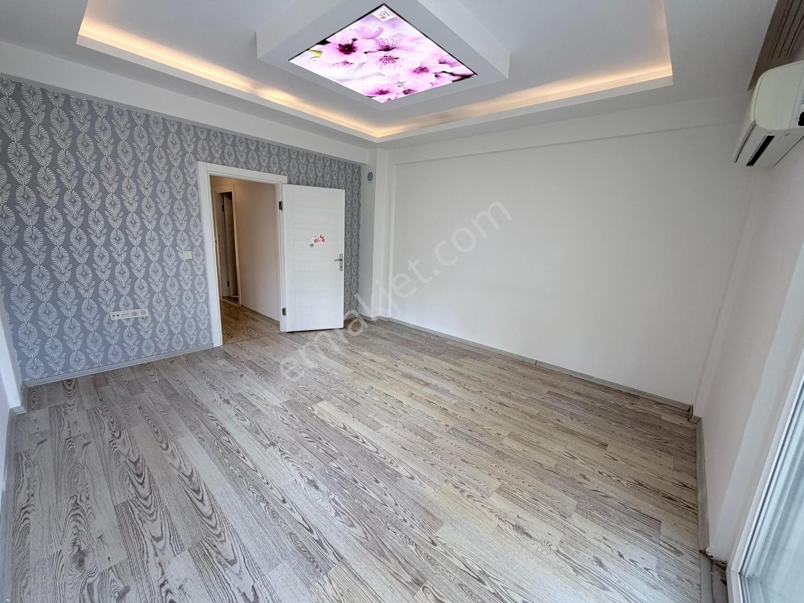 Sarılarda Eminevim Ve Krediye Uygun Satılık 2+1 Daire - Görsel 3
