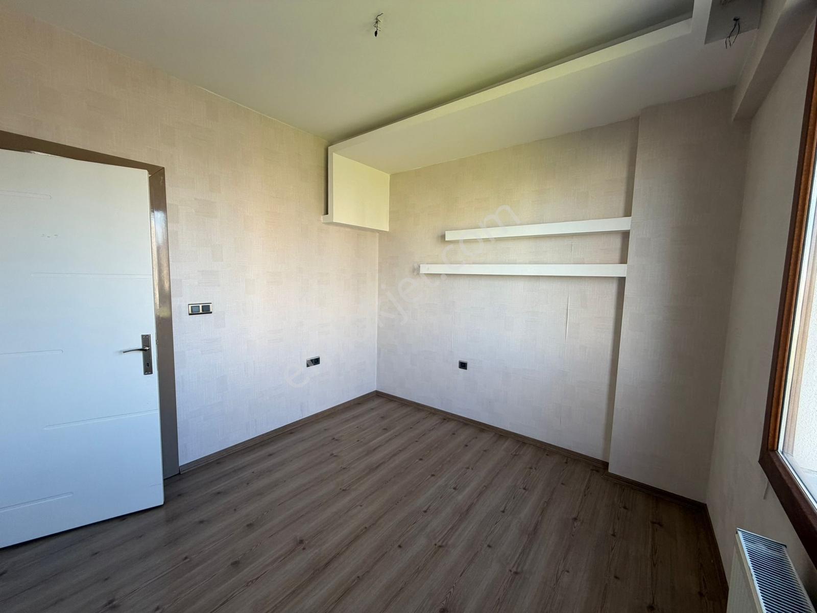 75 Ana Yol Üzerinde Site İçerisinde Kiralık 4+1 Daire - Görsel 22