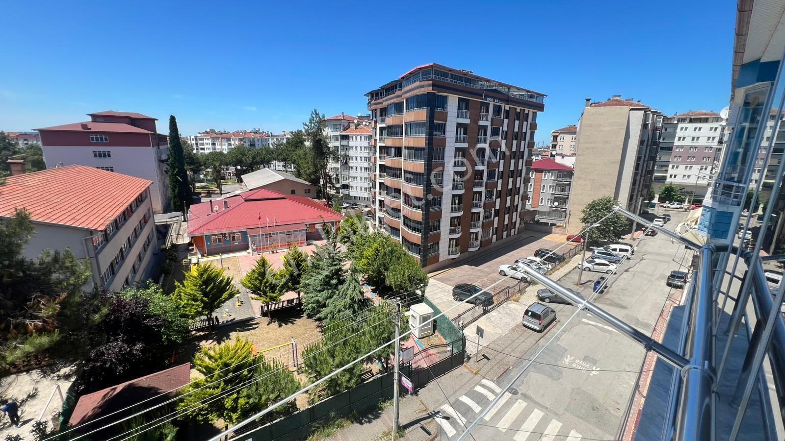Bafra Vıp Gym.den Emirefendi Mah.de 3+1, 145m2 Satılık Daire - Görsel 10