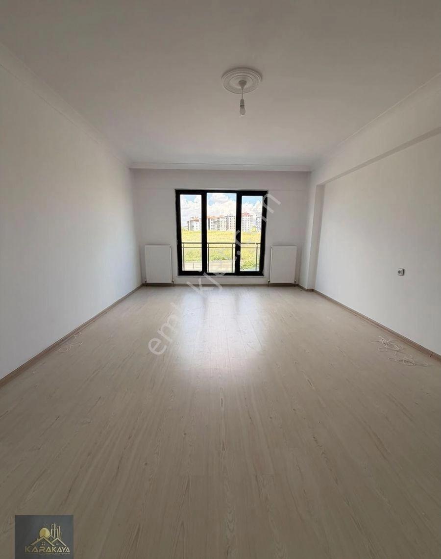 Karakaya Emlak Ofisinden İstiklal’de Kiralık Daire - Görsel 10