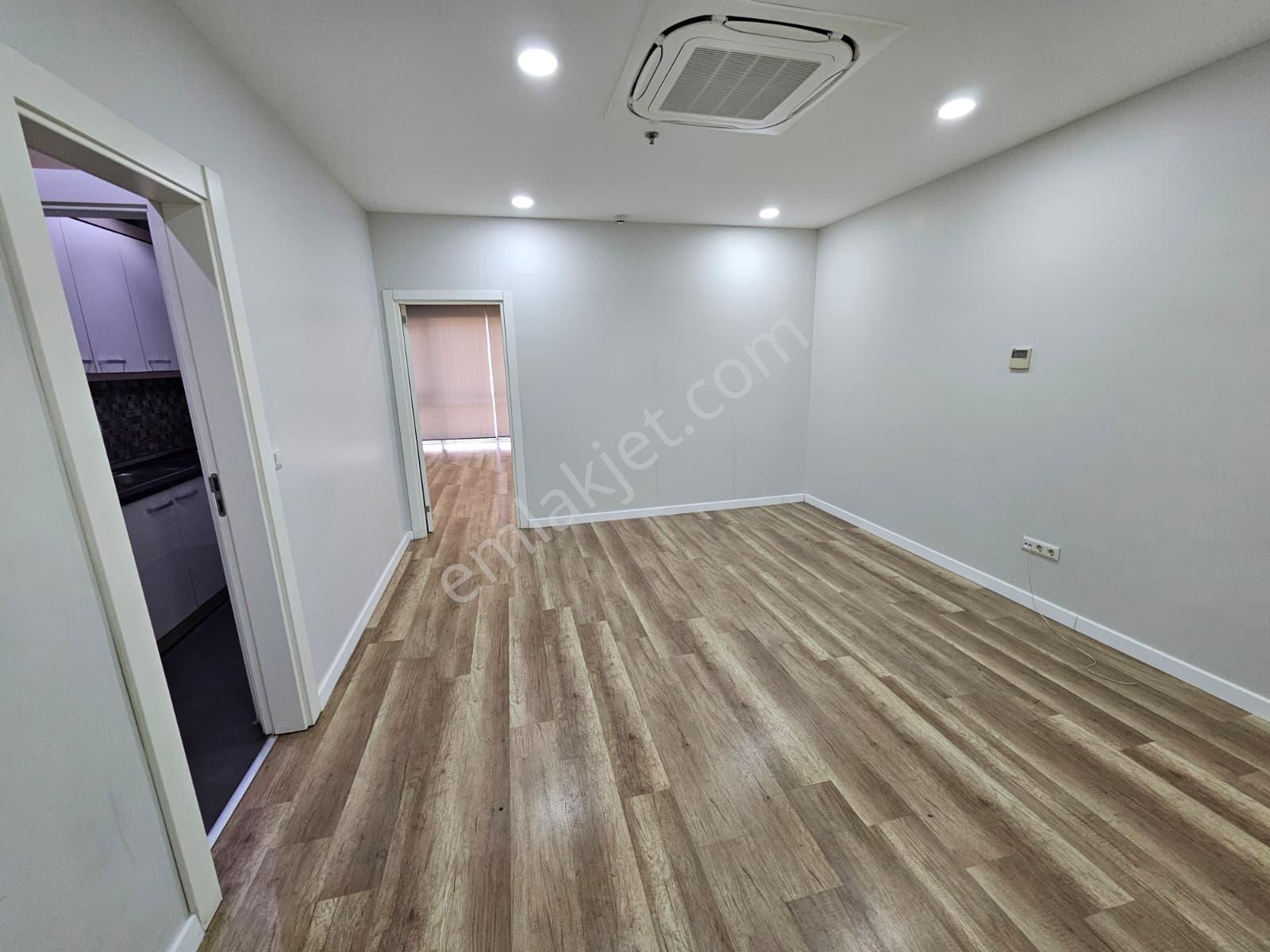 Maltepe Ofistanbul Plaza 1+1 İskanlı 77m2 Brüt/57m2 Net Satılık Ofis - Görsel 13