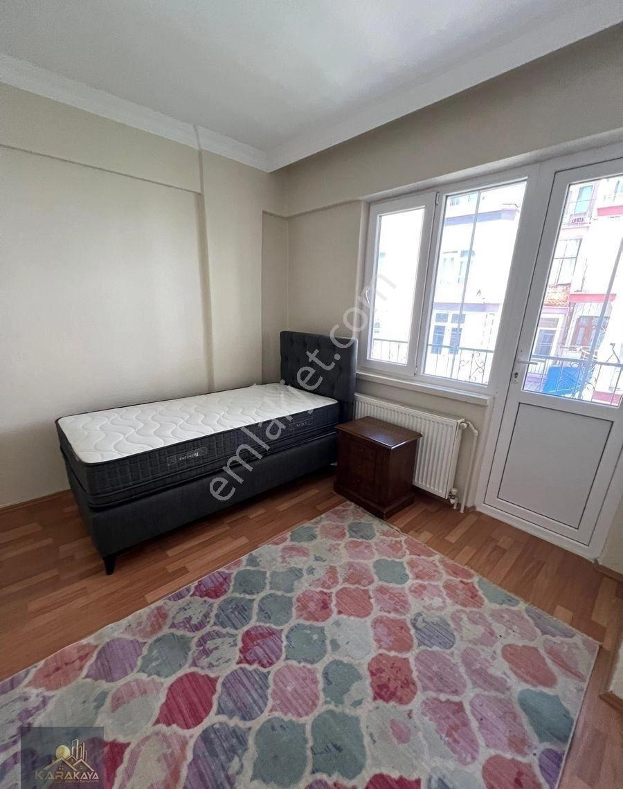 Karakaya Emlak Ofisinden Askeriye Karşısı Eşyalı Daire - Görsel 2