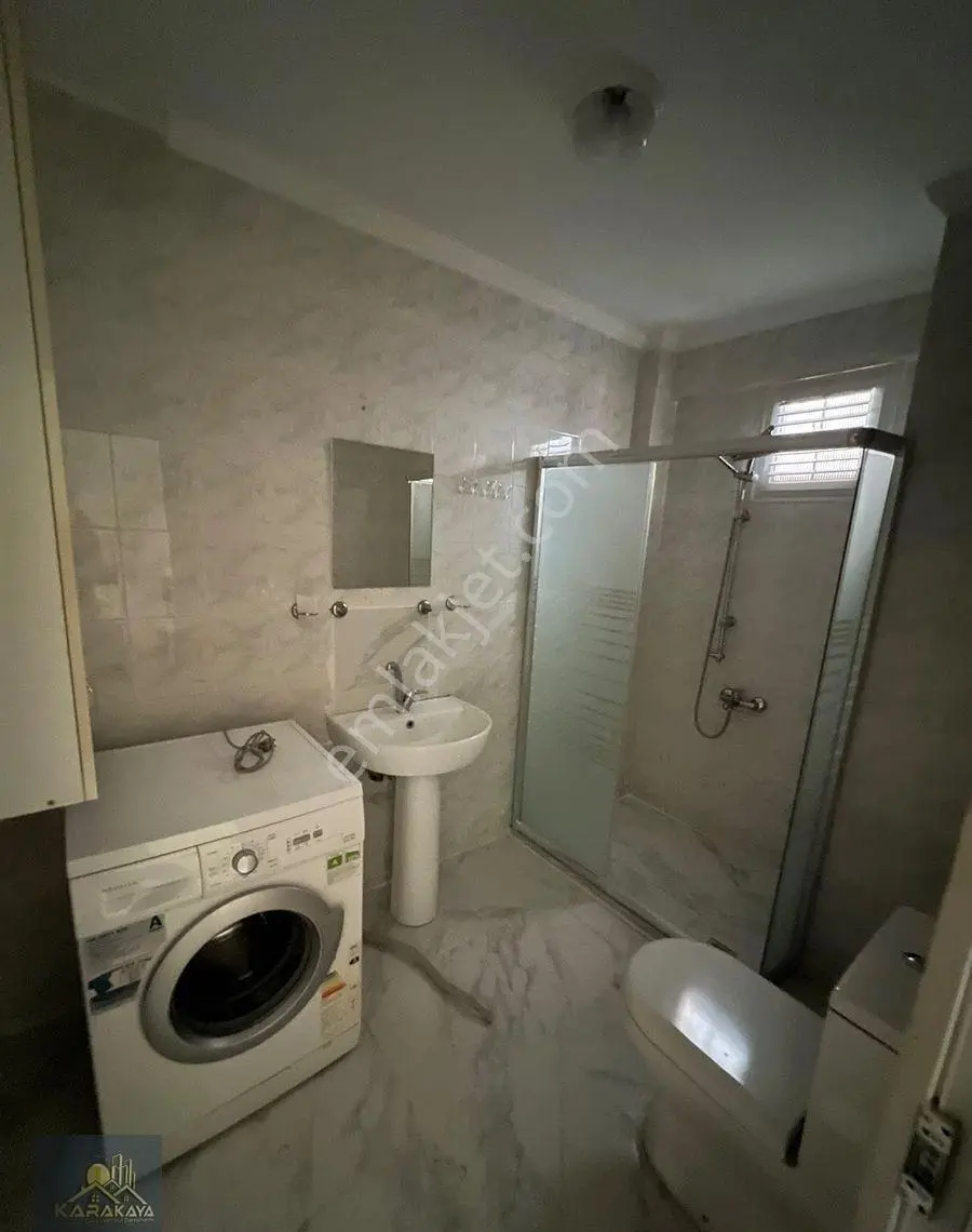 Karakaya Emlak Ofisinden Askeriye Karşısı Eşyalı Daire - Görsel 13