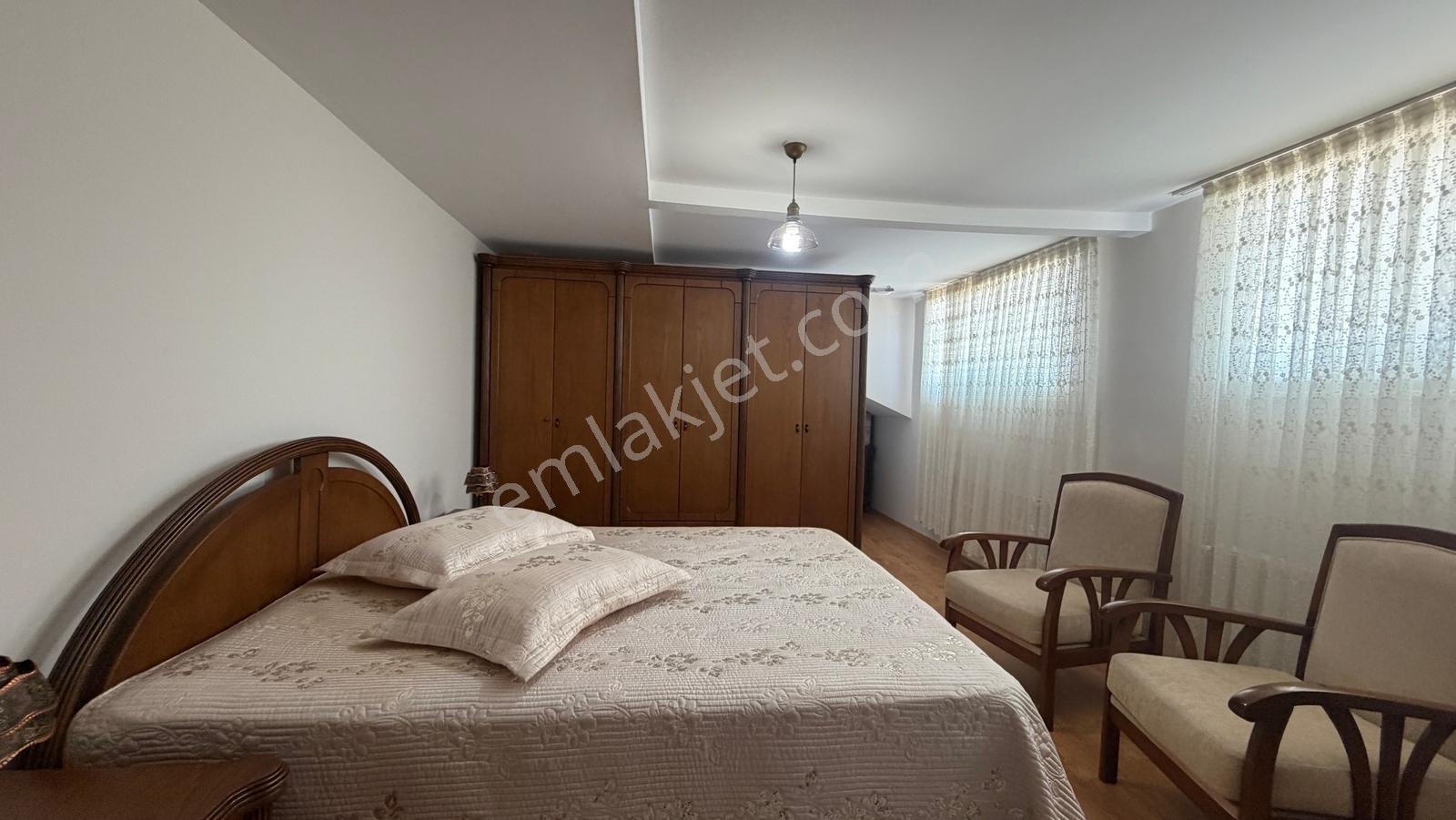 C21 İz Mehmet Çakar'dan Serdivan'da Kiralık Çatı Dubleks Daire - Görsel 25