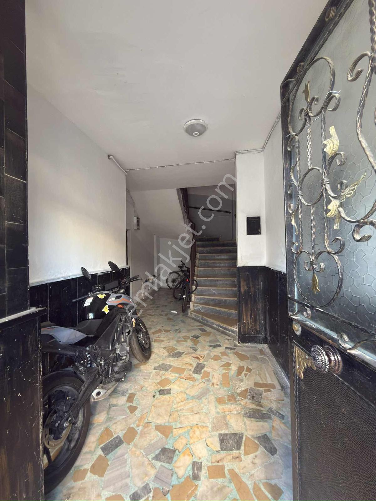 Yonca'dan Kiralık Gmk Bulvarına Cepheli Modalife Arkası 2+1daire - Görsel 13
