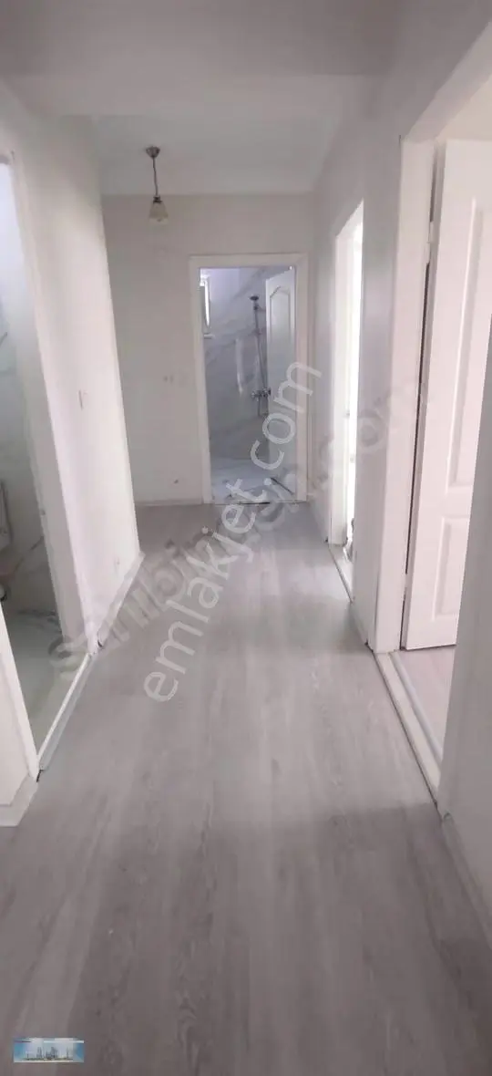 Gaziosmanpaşa Merkezde 3+1 Arakat Temiz Daire - Görsel 3