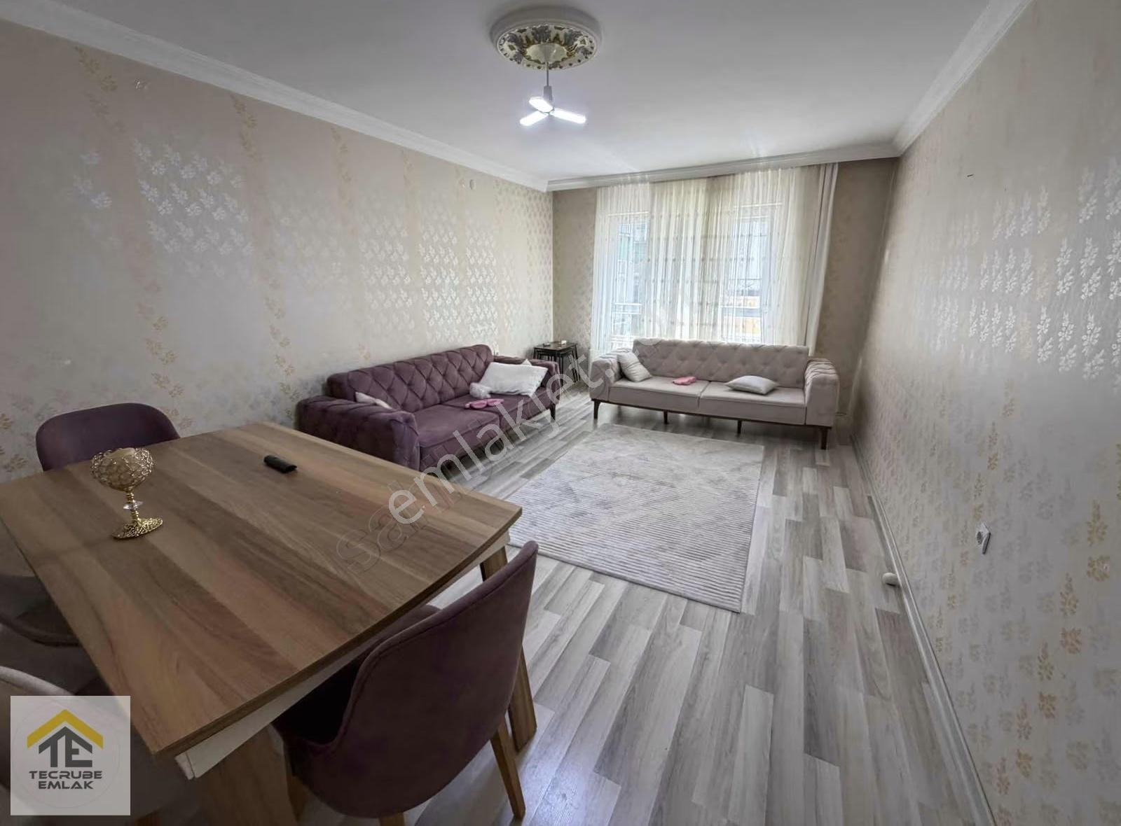 Ayvalı'da Emsalsiz Orta Kat 3+1 Bağımsız Güney Cephe Full Yapılı - Görsel 3